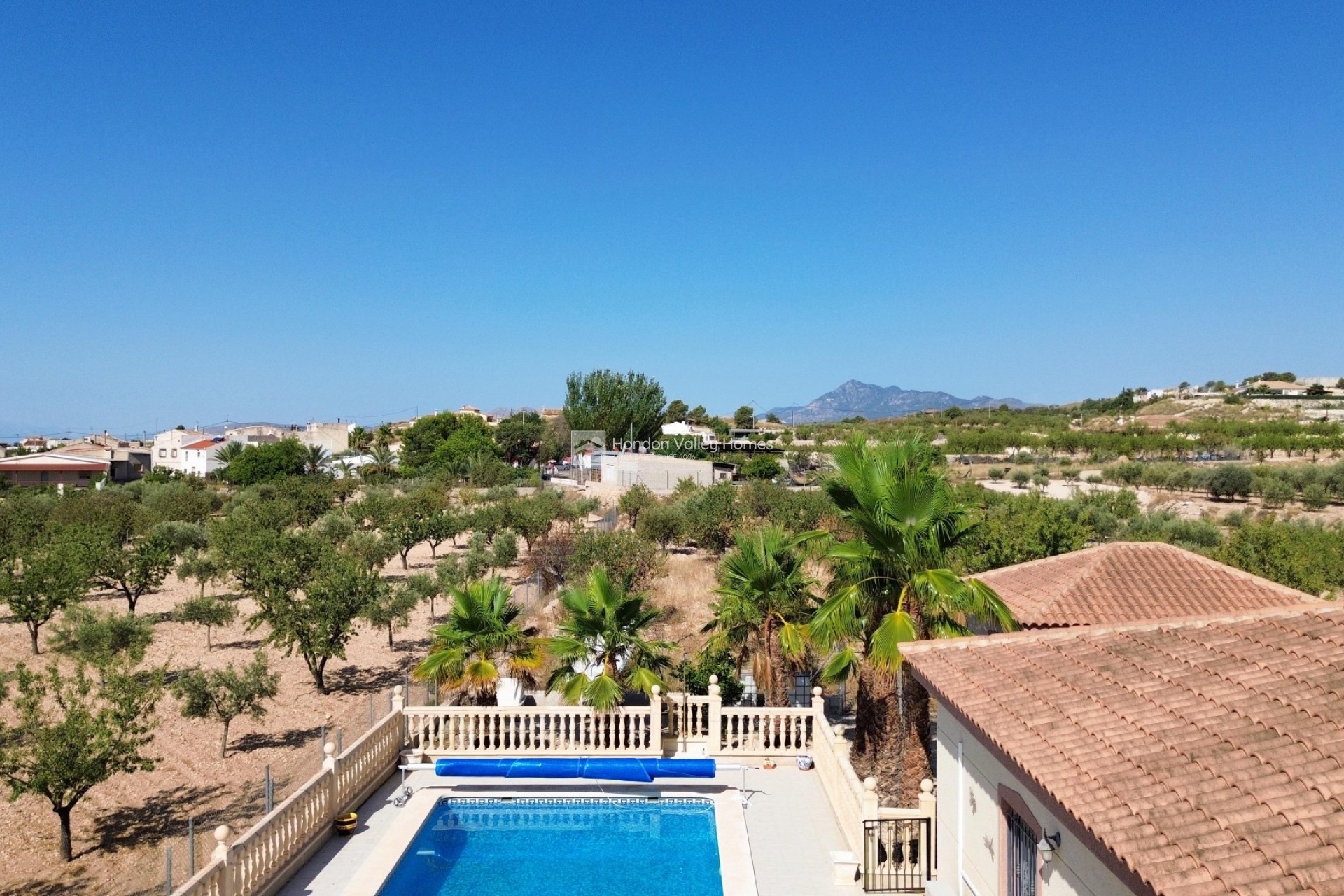 Resale - Villa - Macisvenda