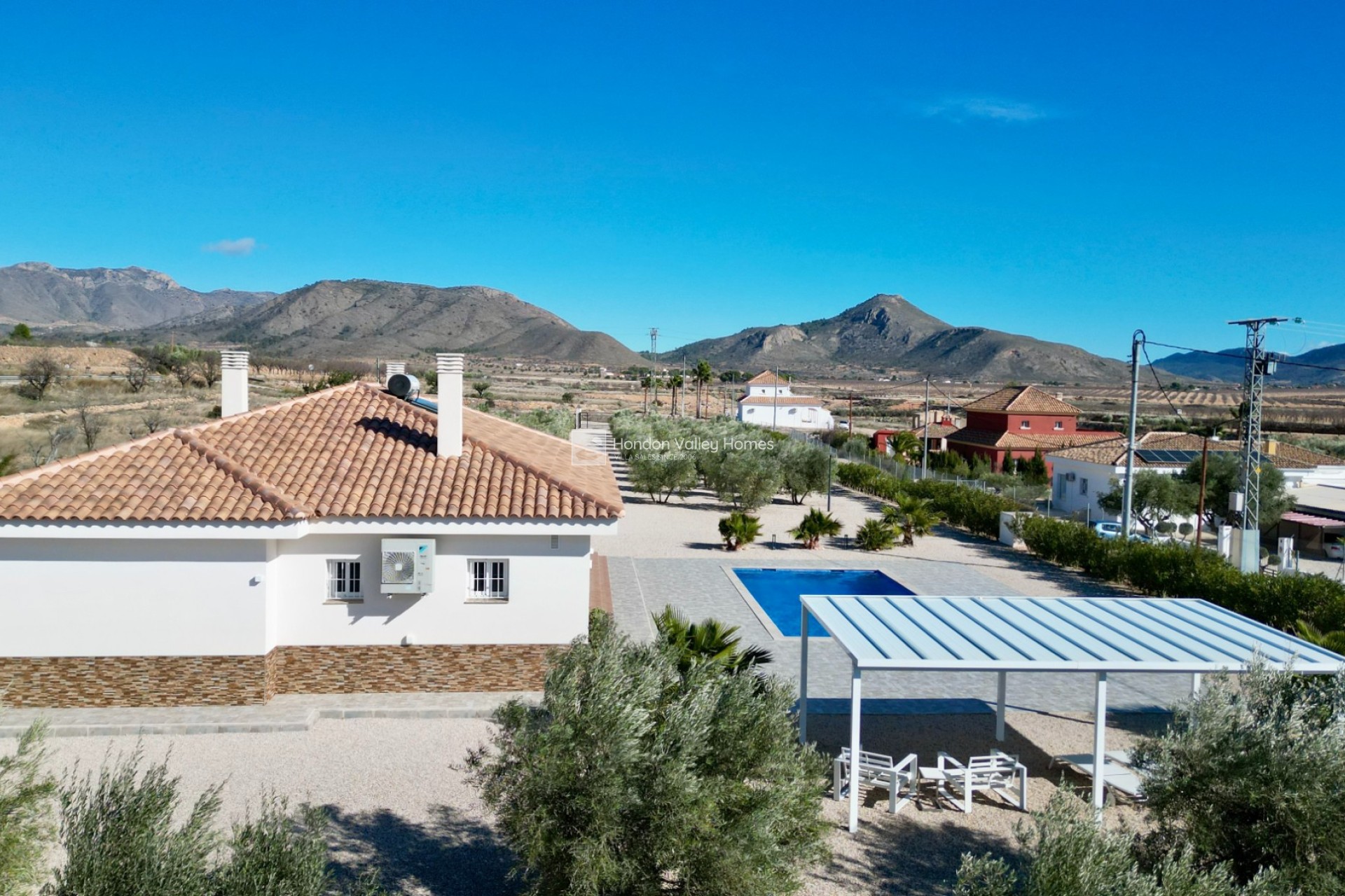 Resale - Villa - Macisvenda