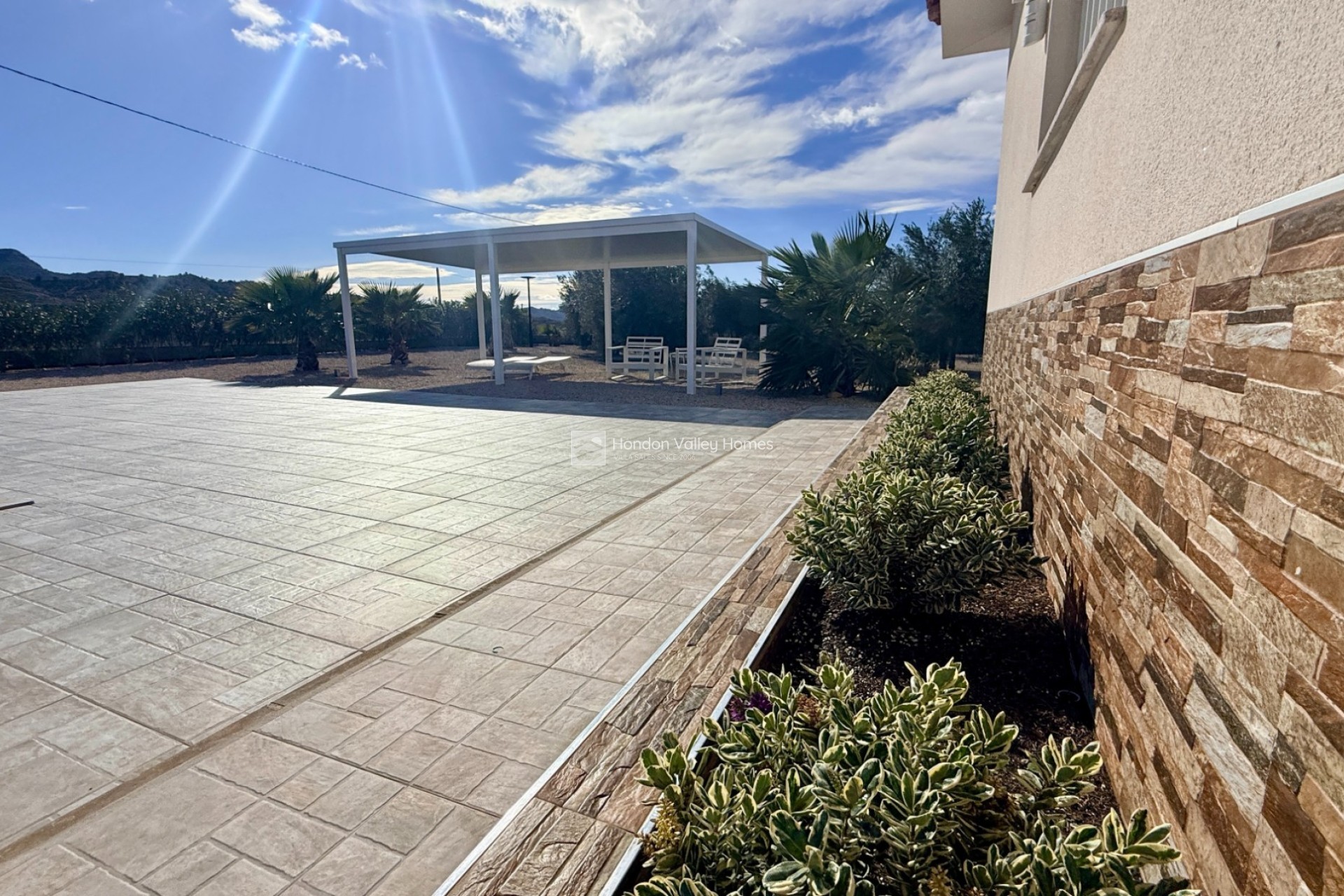 Resale - Villa - Macisvenda