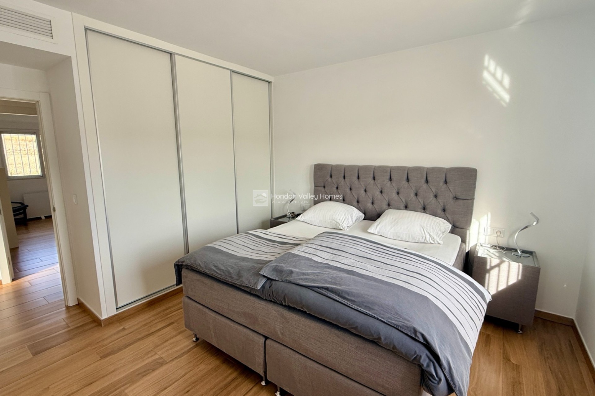 Resale - Villa - Macisvenda