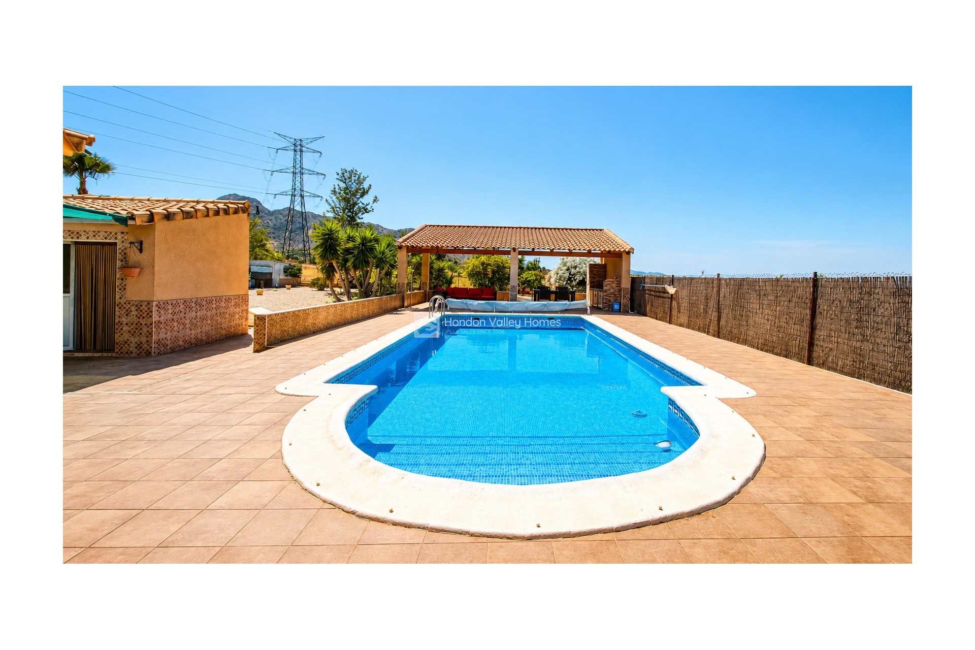 Resale - Villa - Macisvenda