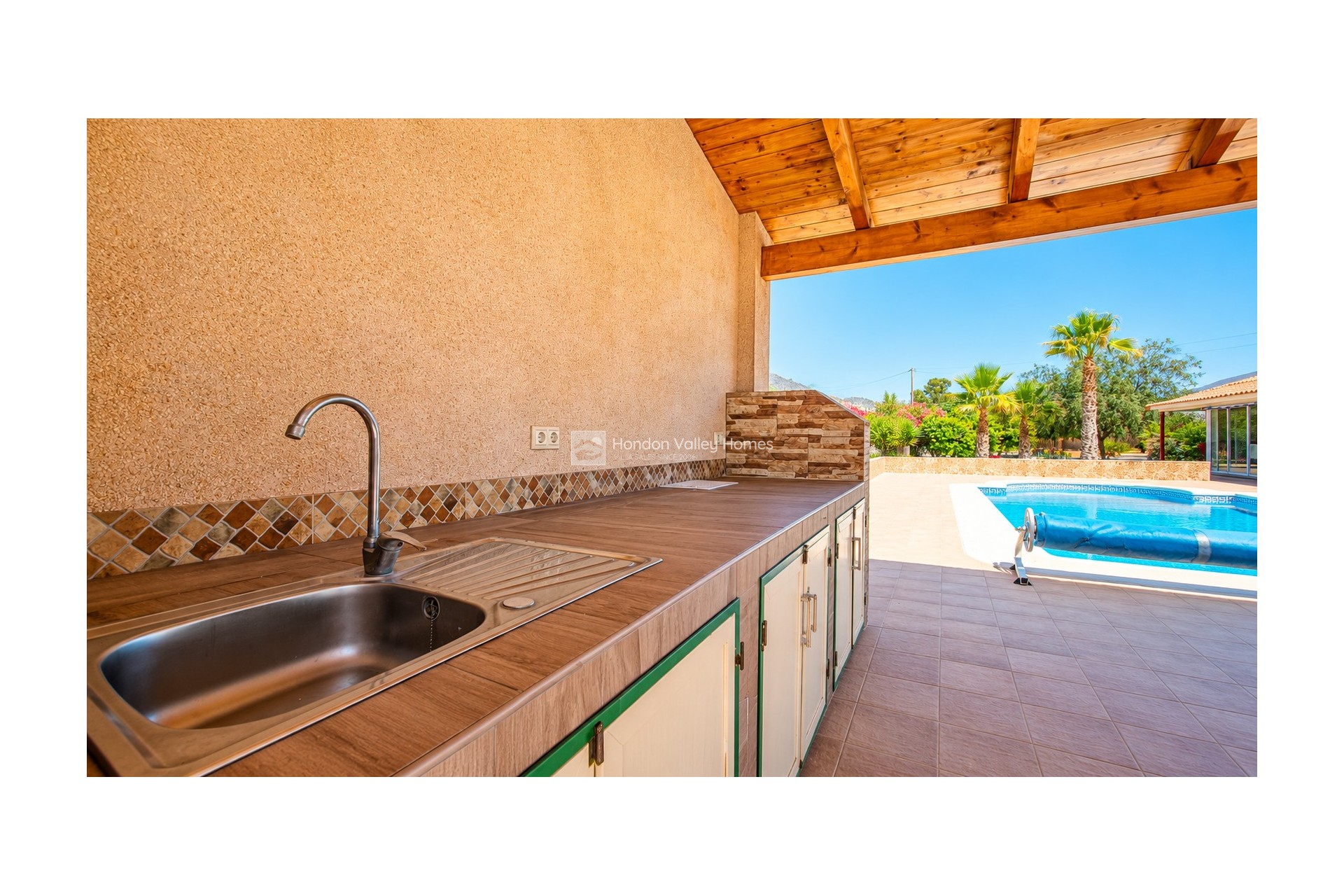 Resale - Villa - Macisvenda