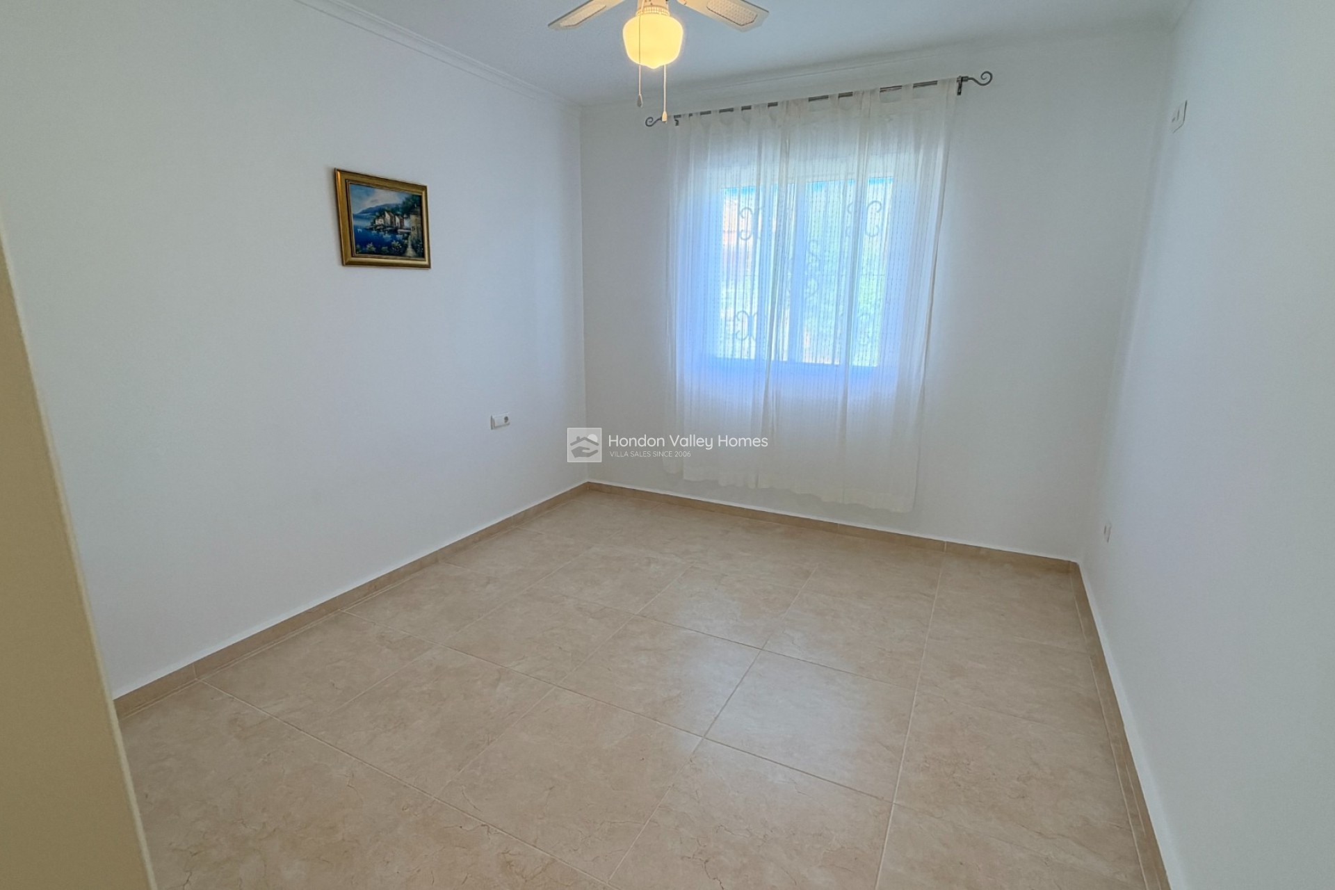 Resale - Villa * - Macisvenda