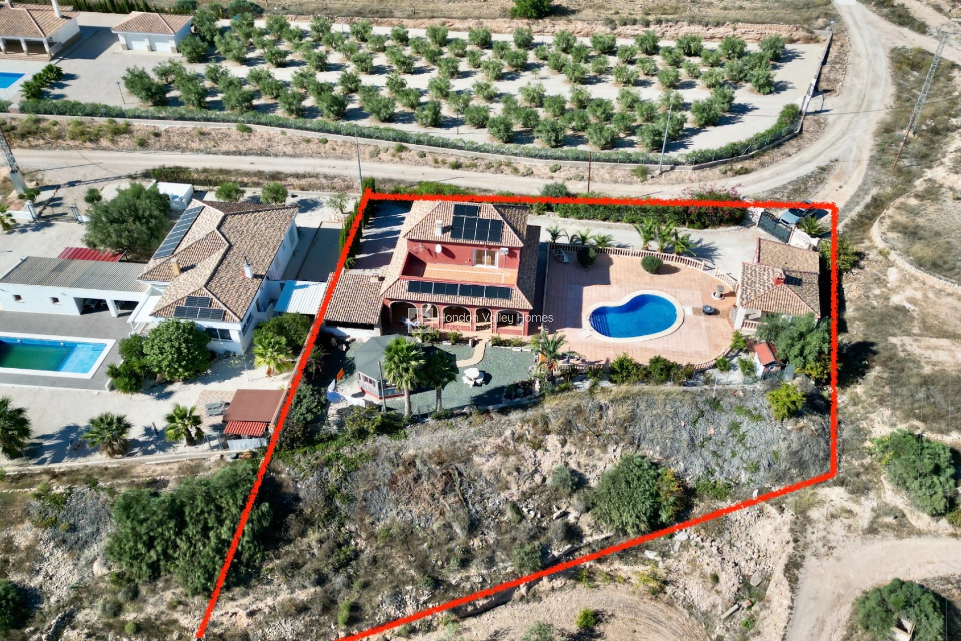 Resale - Villa * - Macisvenda