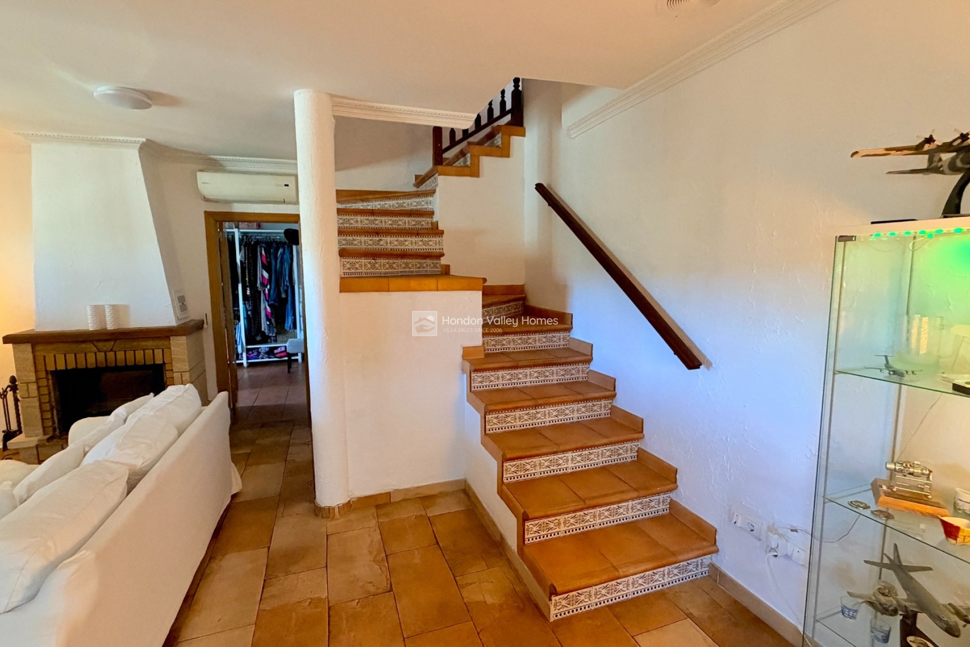 Resale - Villa * - Macisvenda