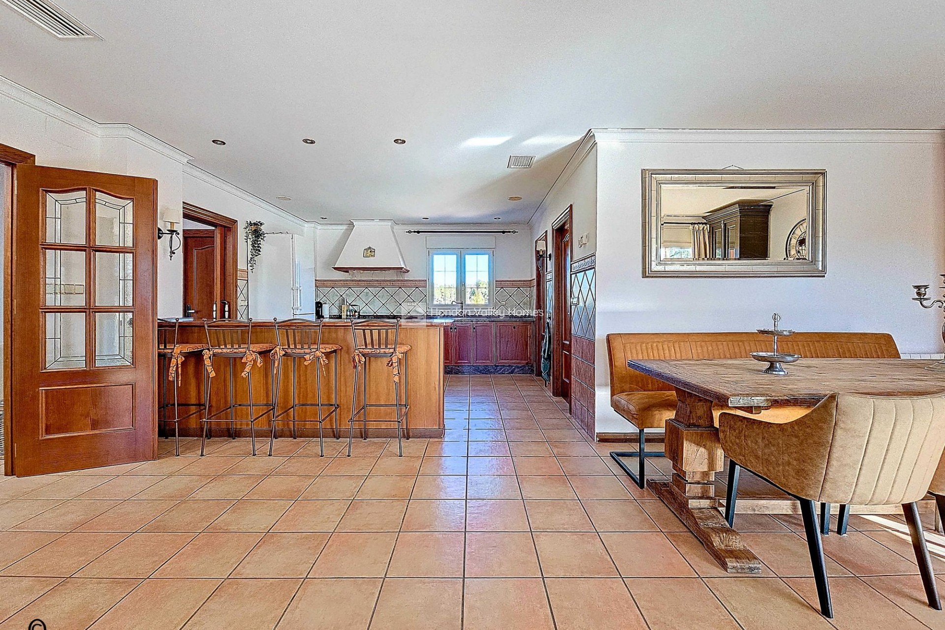 Resale - Villa - Monovar