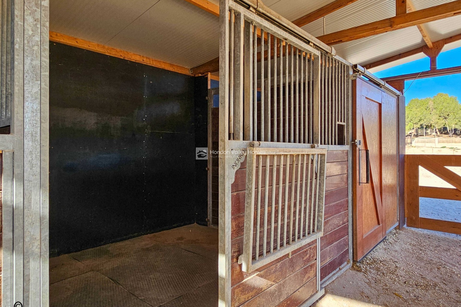 Resale - Villa - Monovar