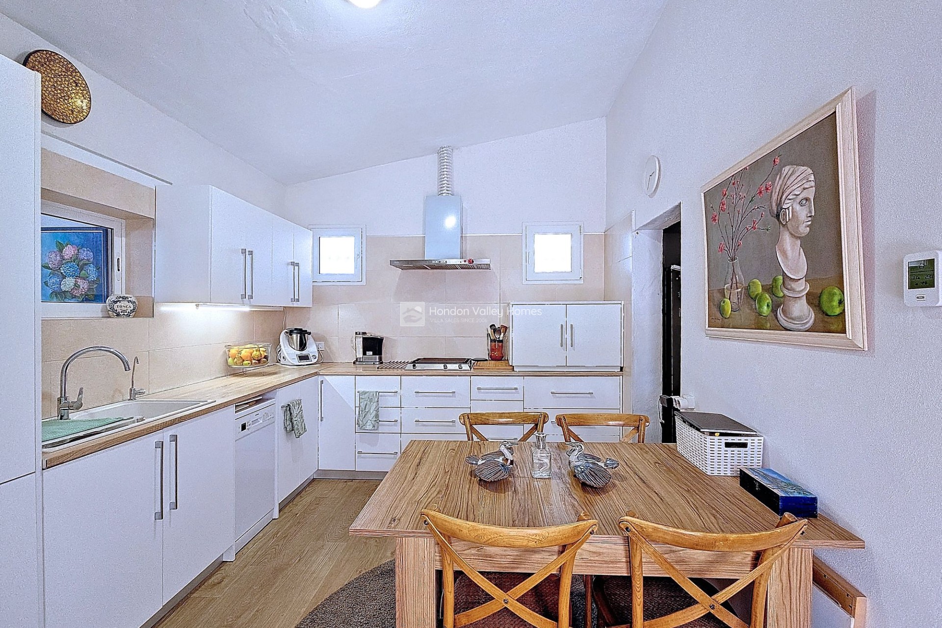 Resale - Villa - Moralet