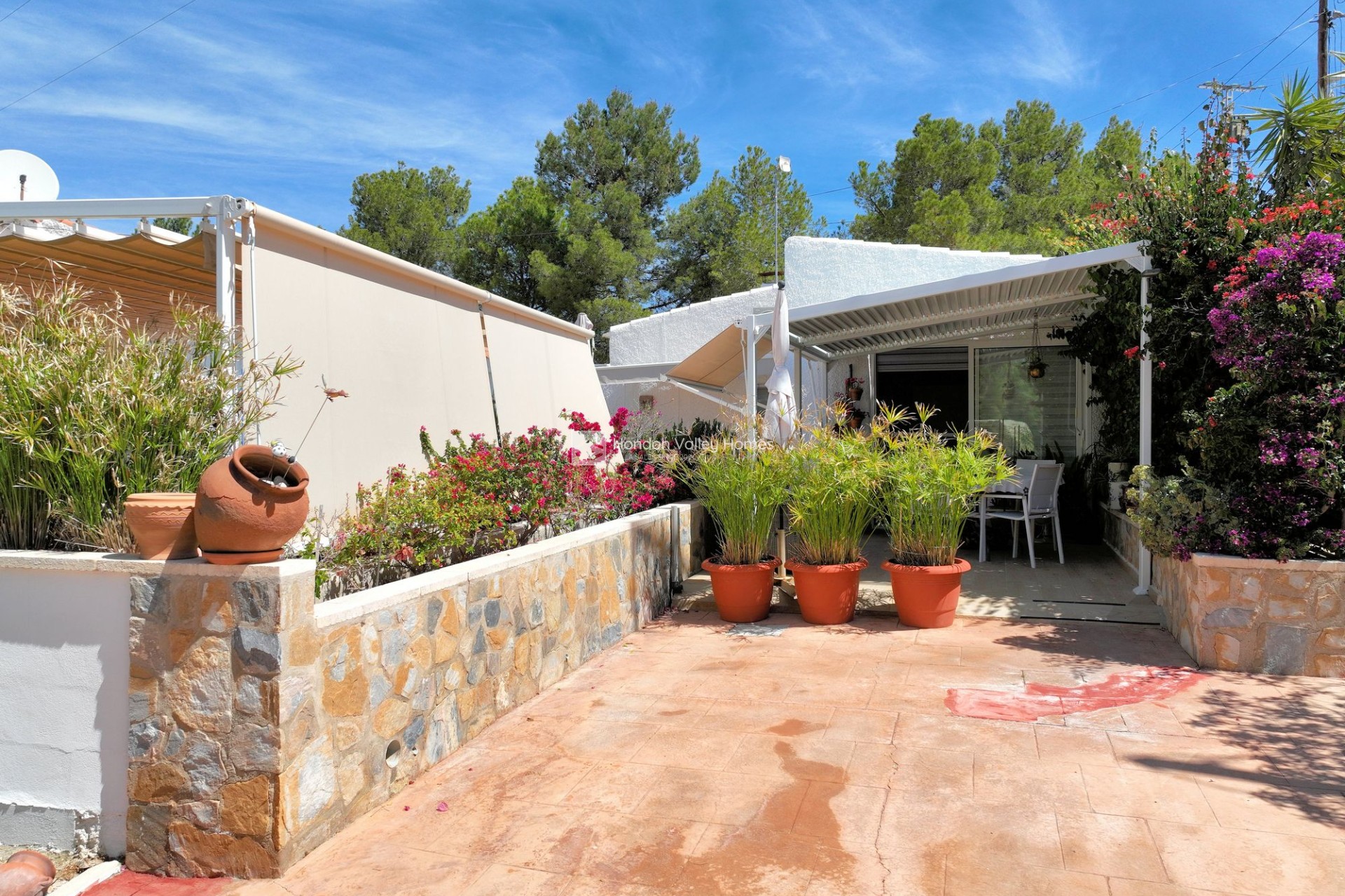 Resale - Villa - Moralet