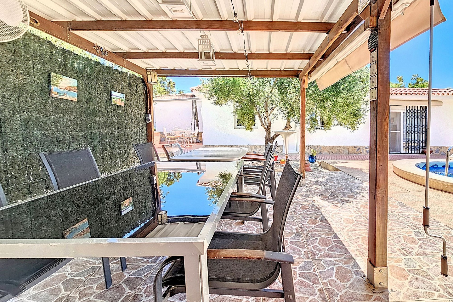 Resale - Villa - Moralet