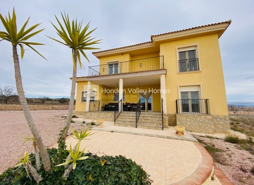 Resale - Villa - PINOSO