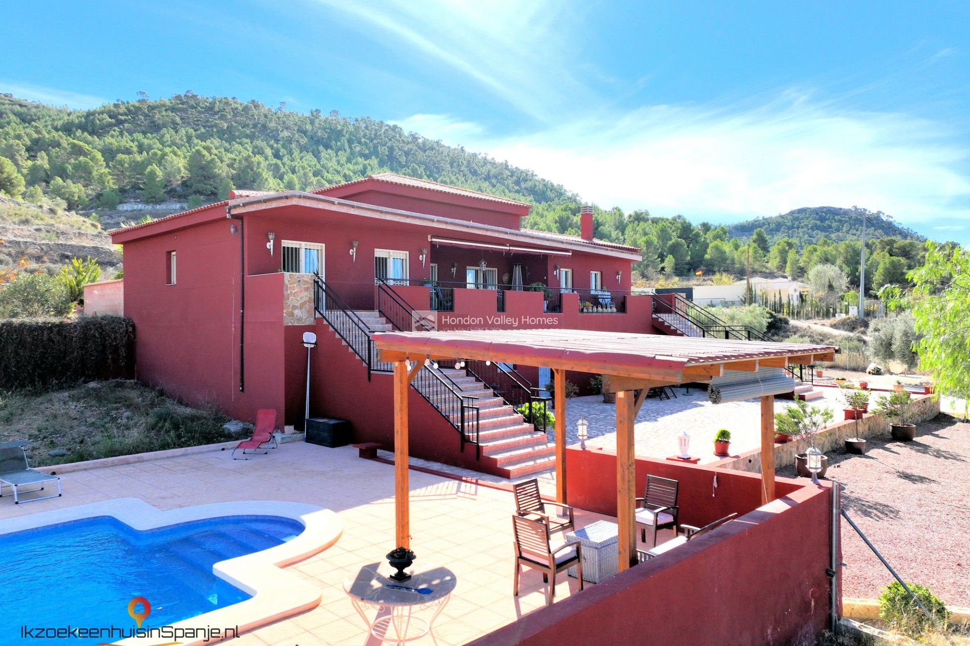 Resale - Villa - Pinoso
