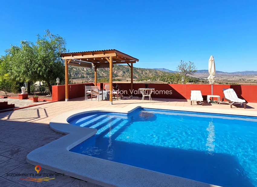 Resale - Villa - Pinoso