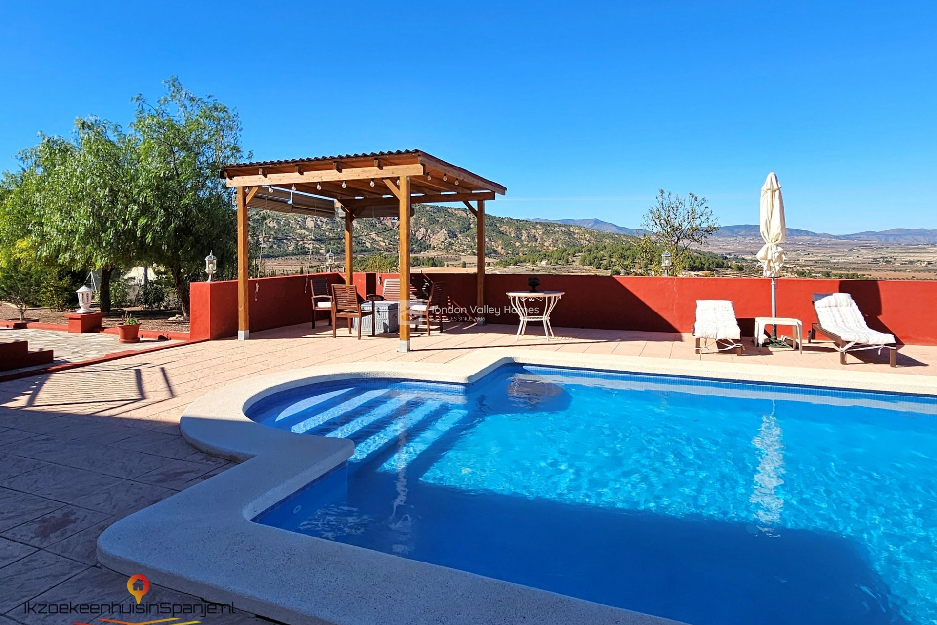 Resale - Villa - Pinoso