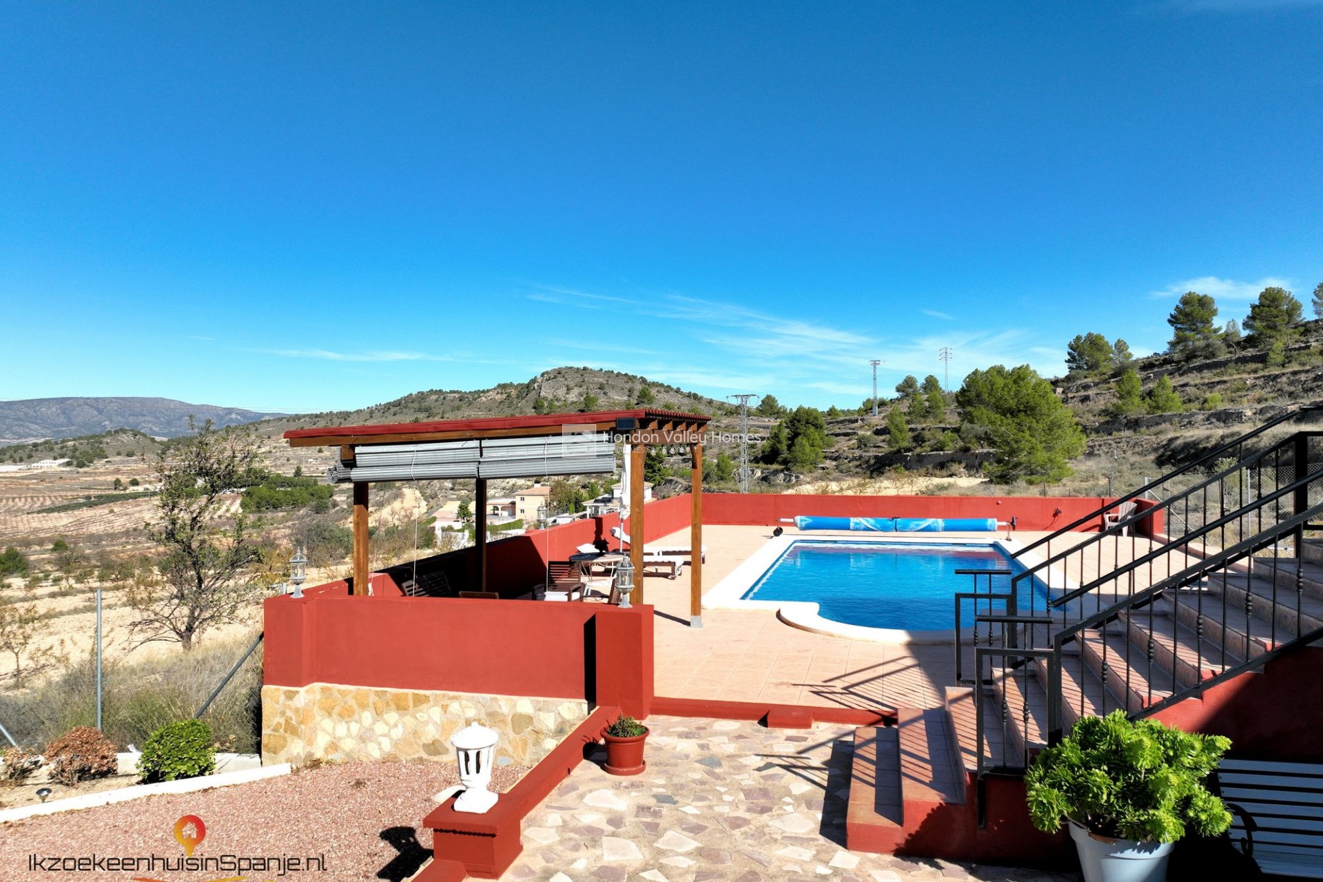 Resale - Villa - Pinoso