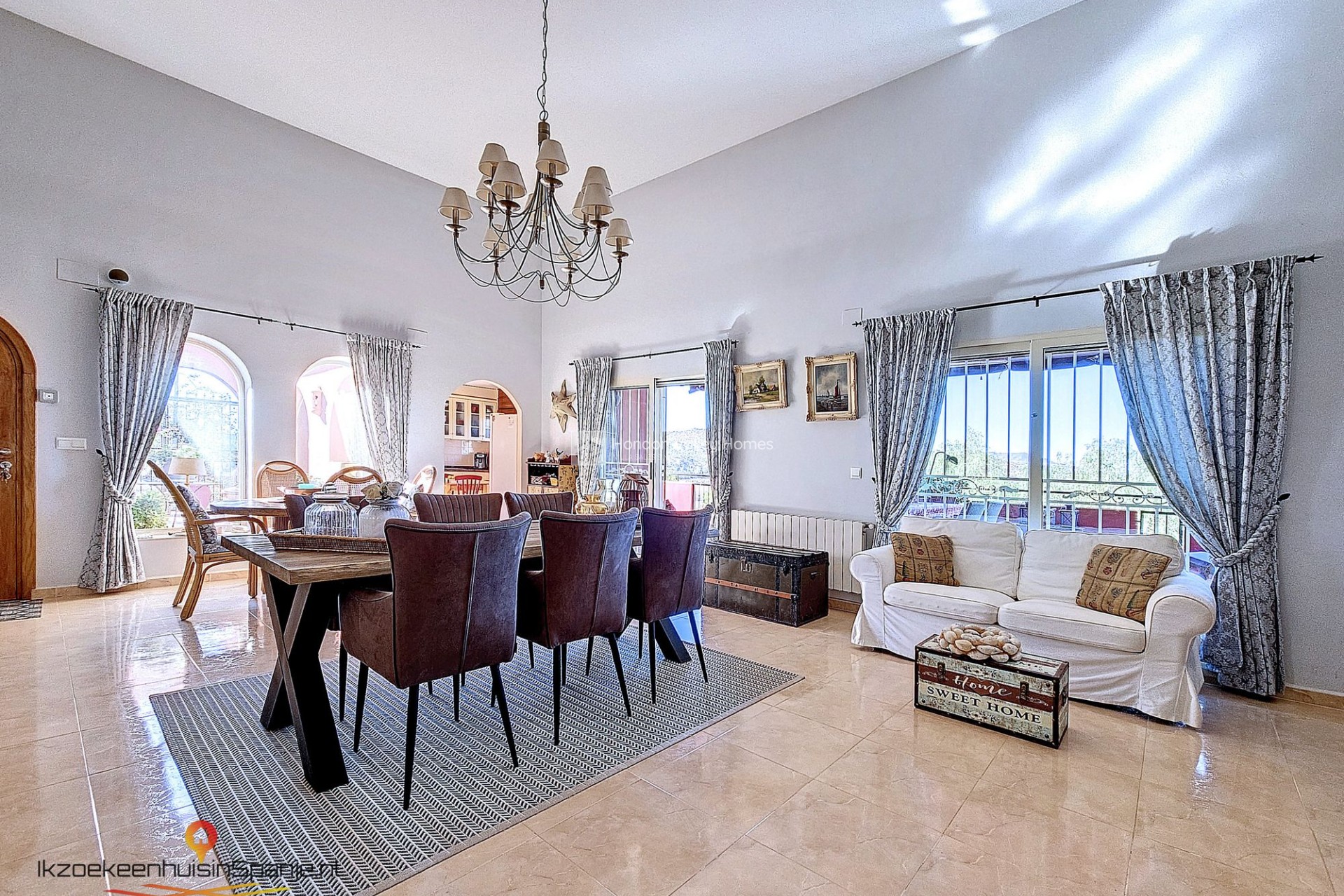 Resale - Villa - Pinoso