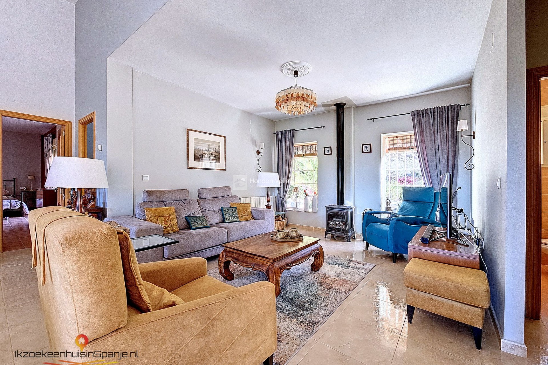 Resale - Villa - Pinoso