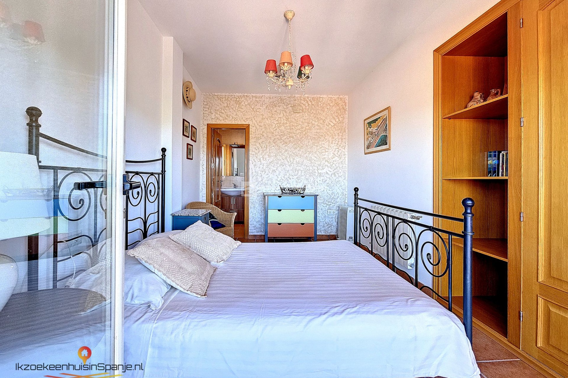 Resale - Villa - Pinoso
