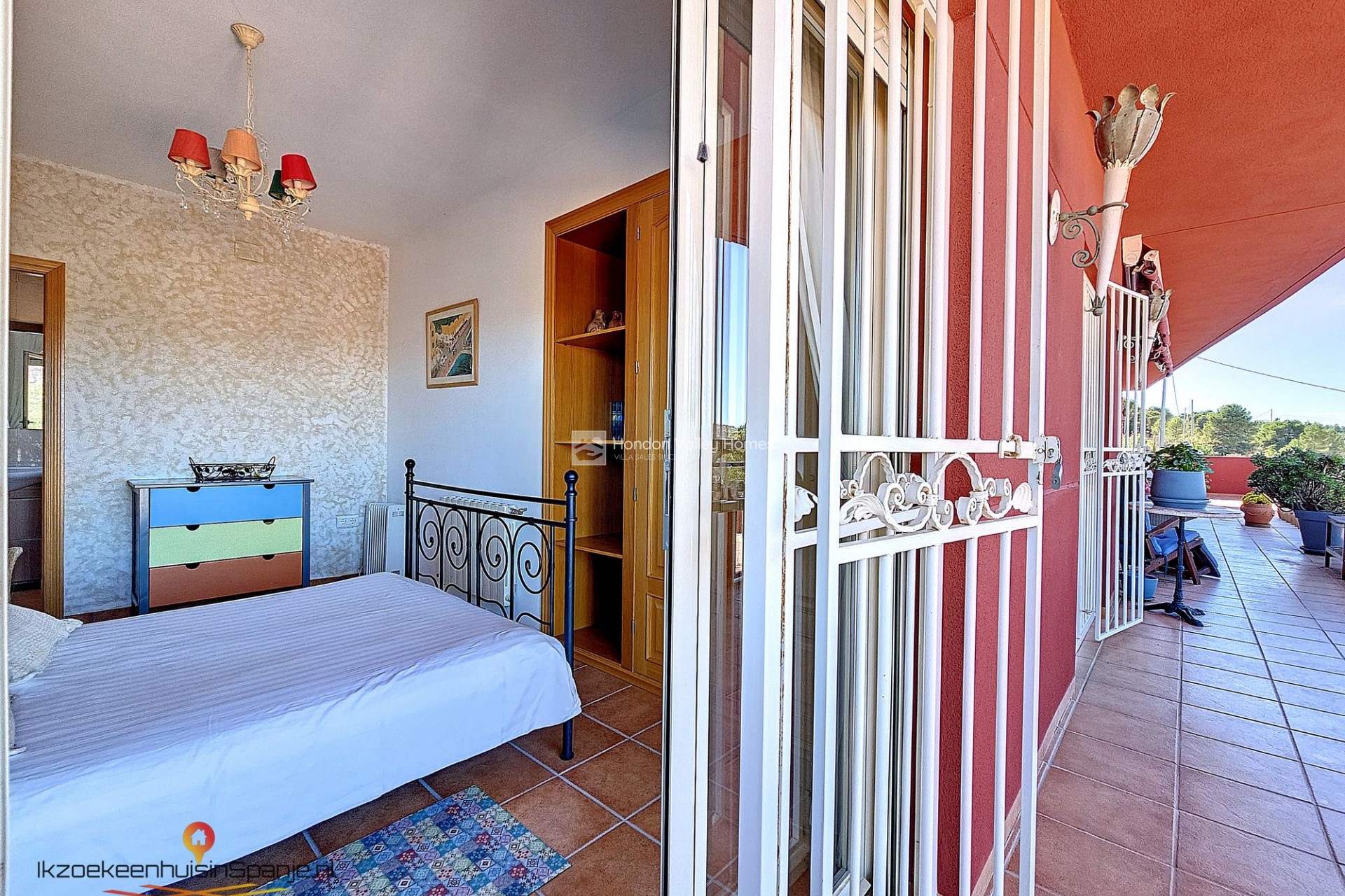 Resale - Villa - Pinoso