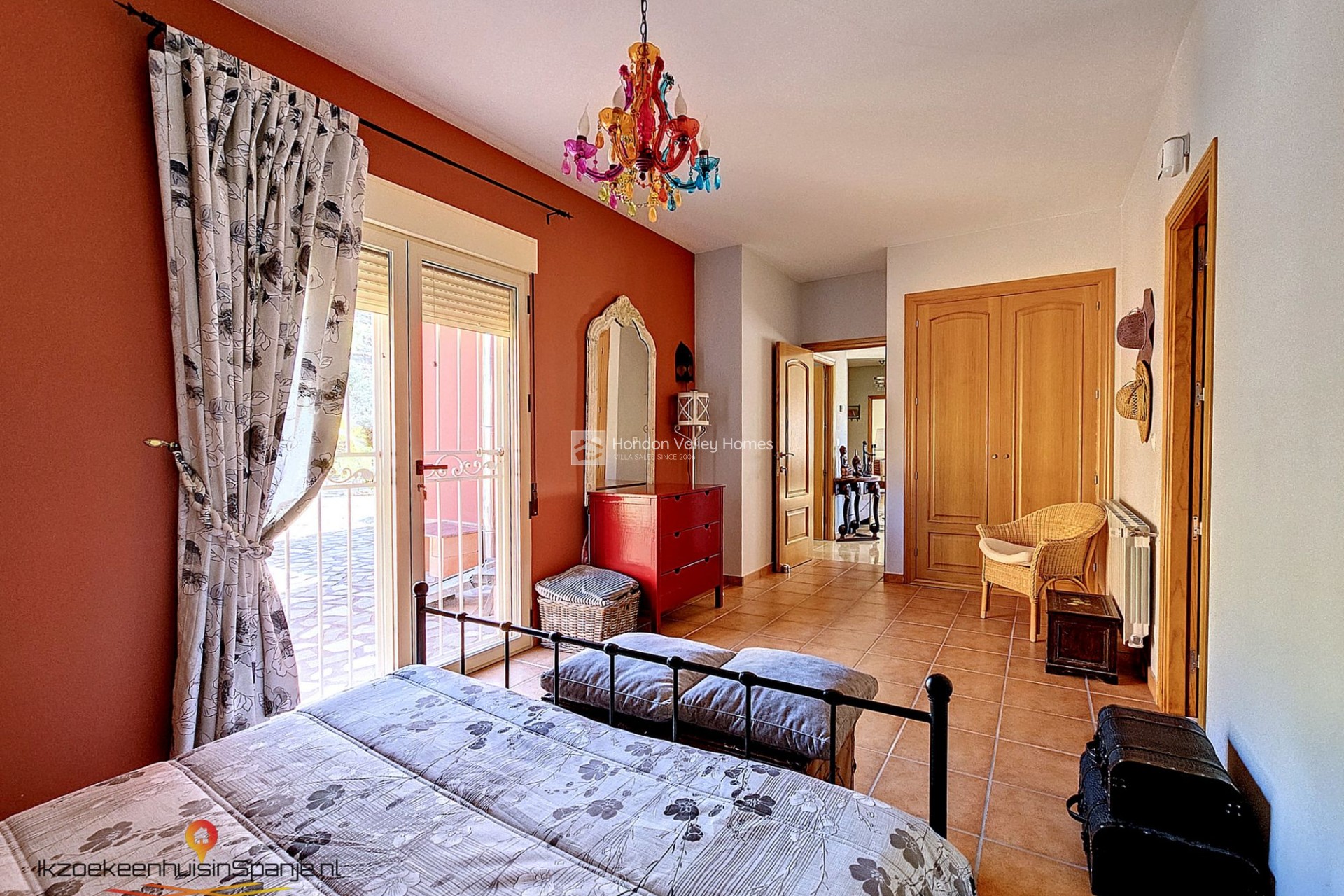 Resale - Villa - Pinoso