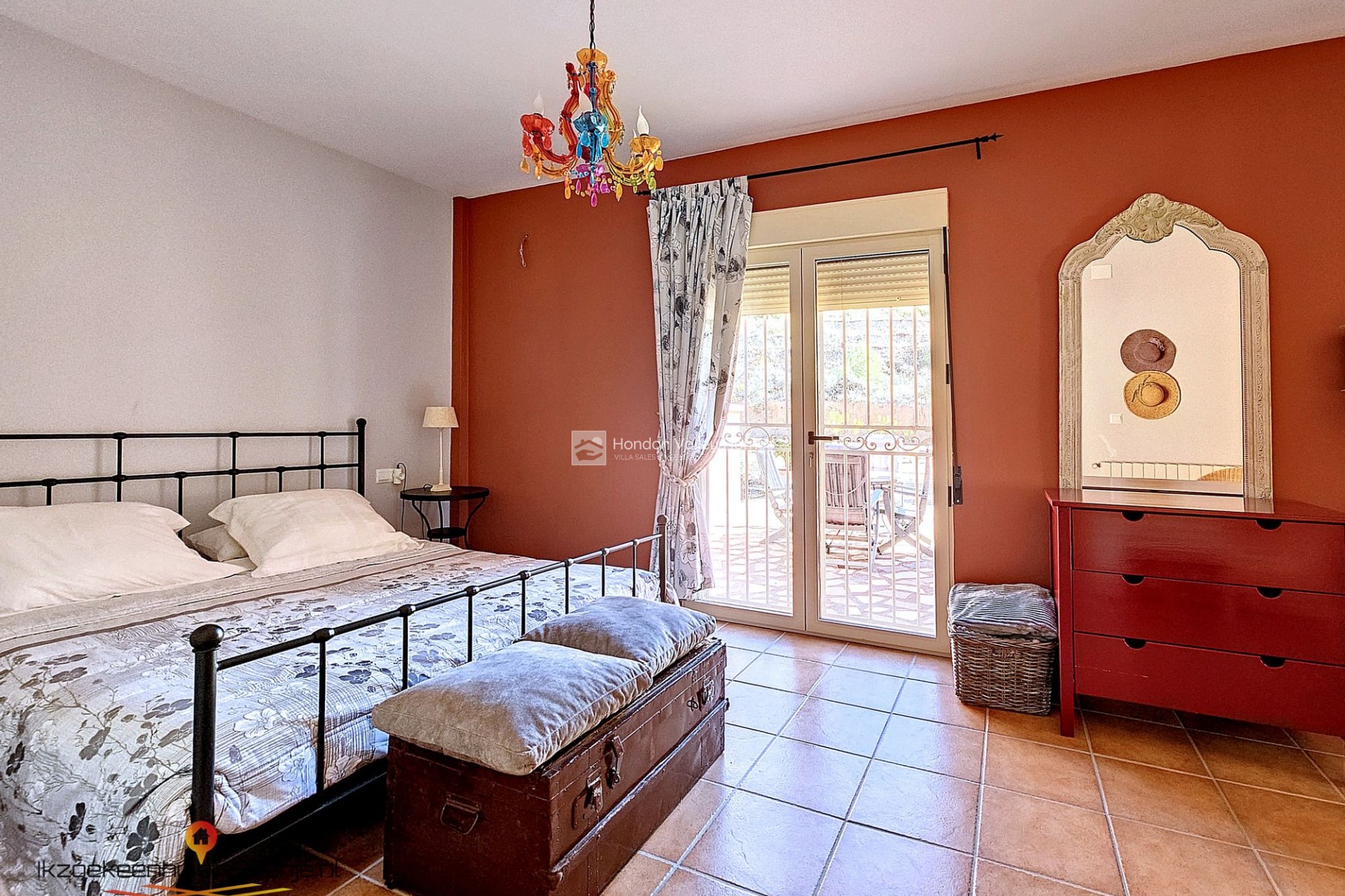 Resale - Villa - Pinoso