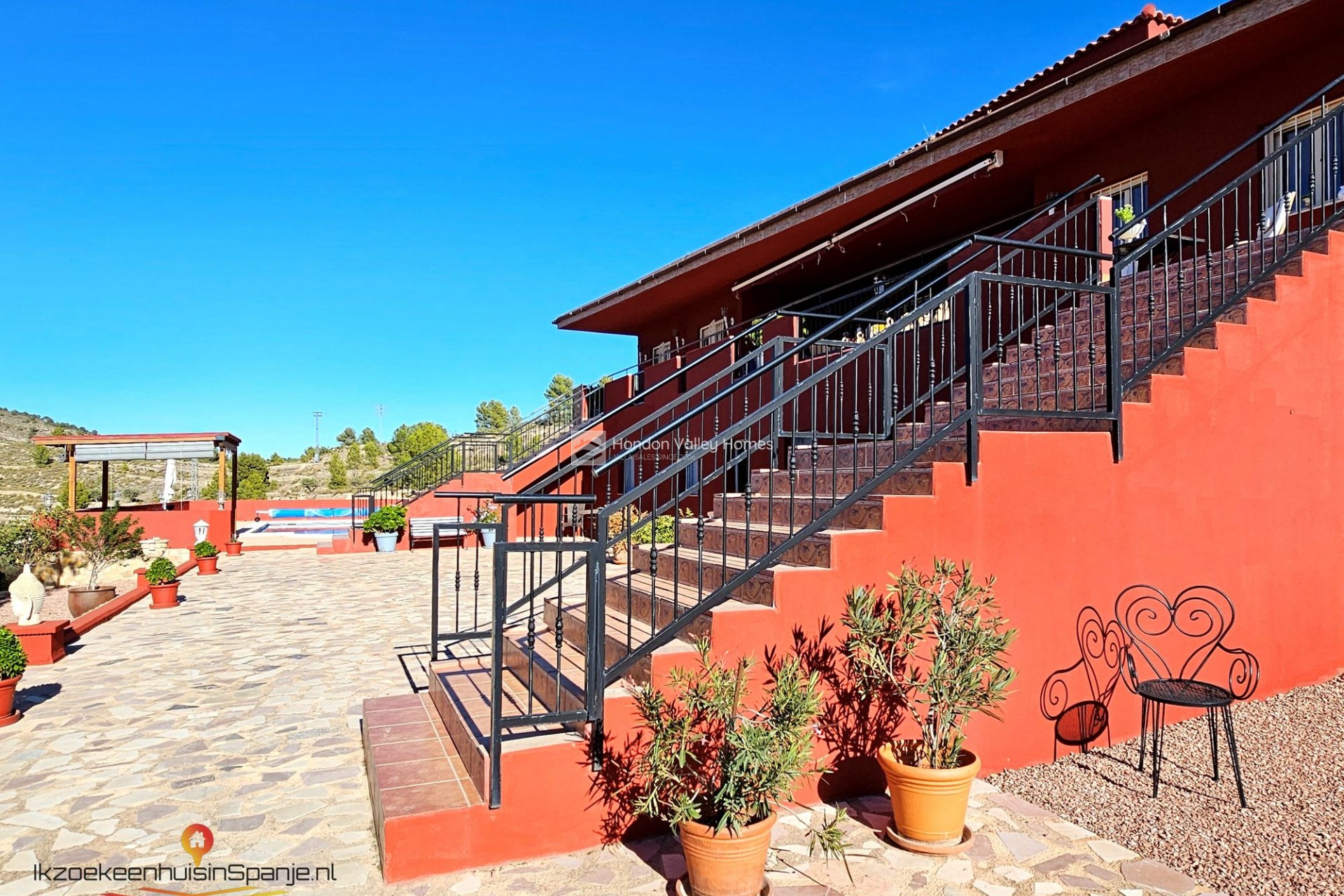 Resale - Villa - Pinoso
