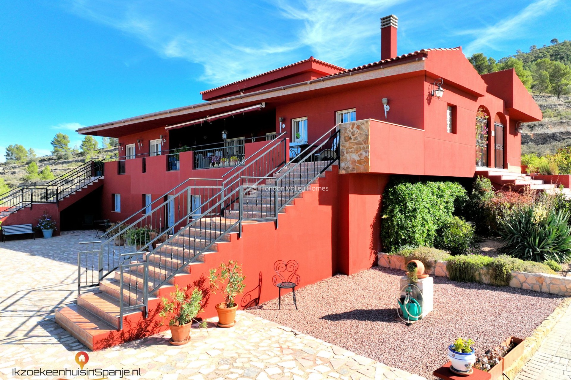 Resale - Villa - Pinoso