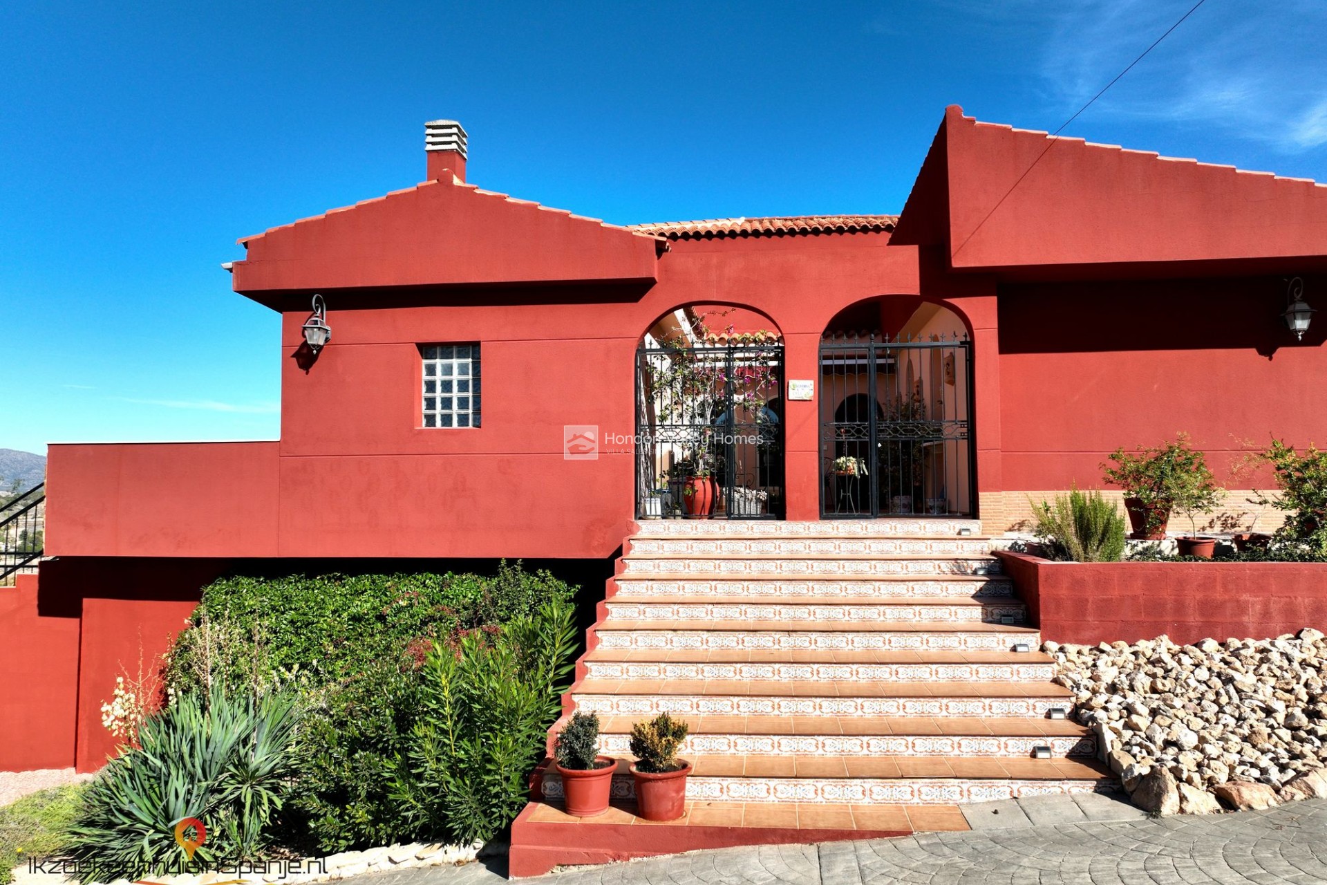 Resale - Villa - Pinoso