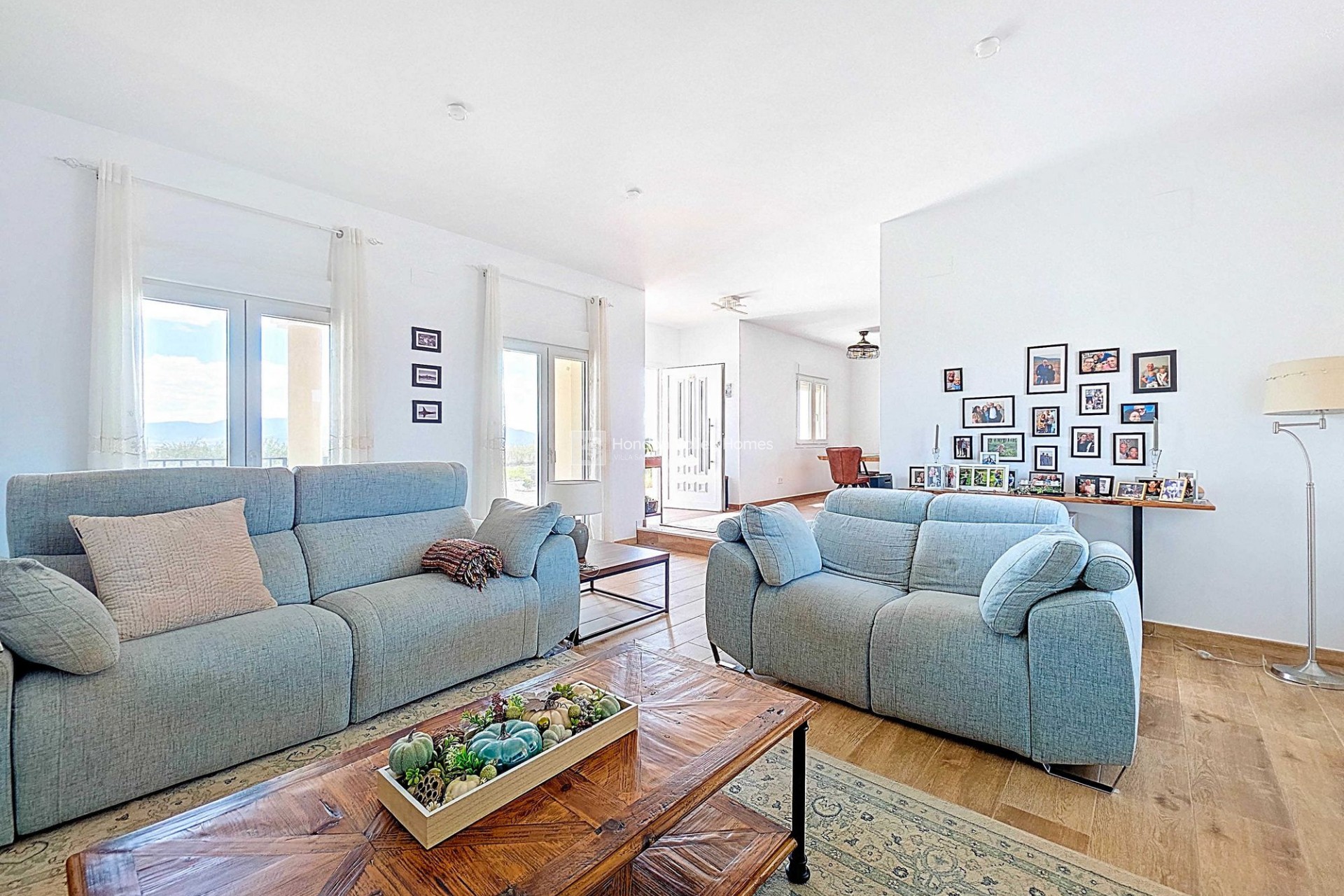 Resale - Villa - Pinoso