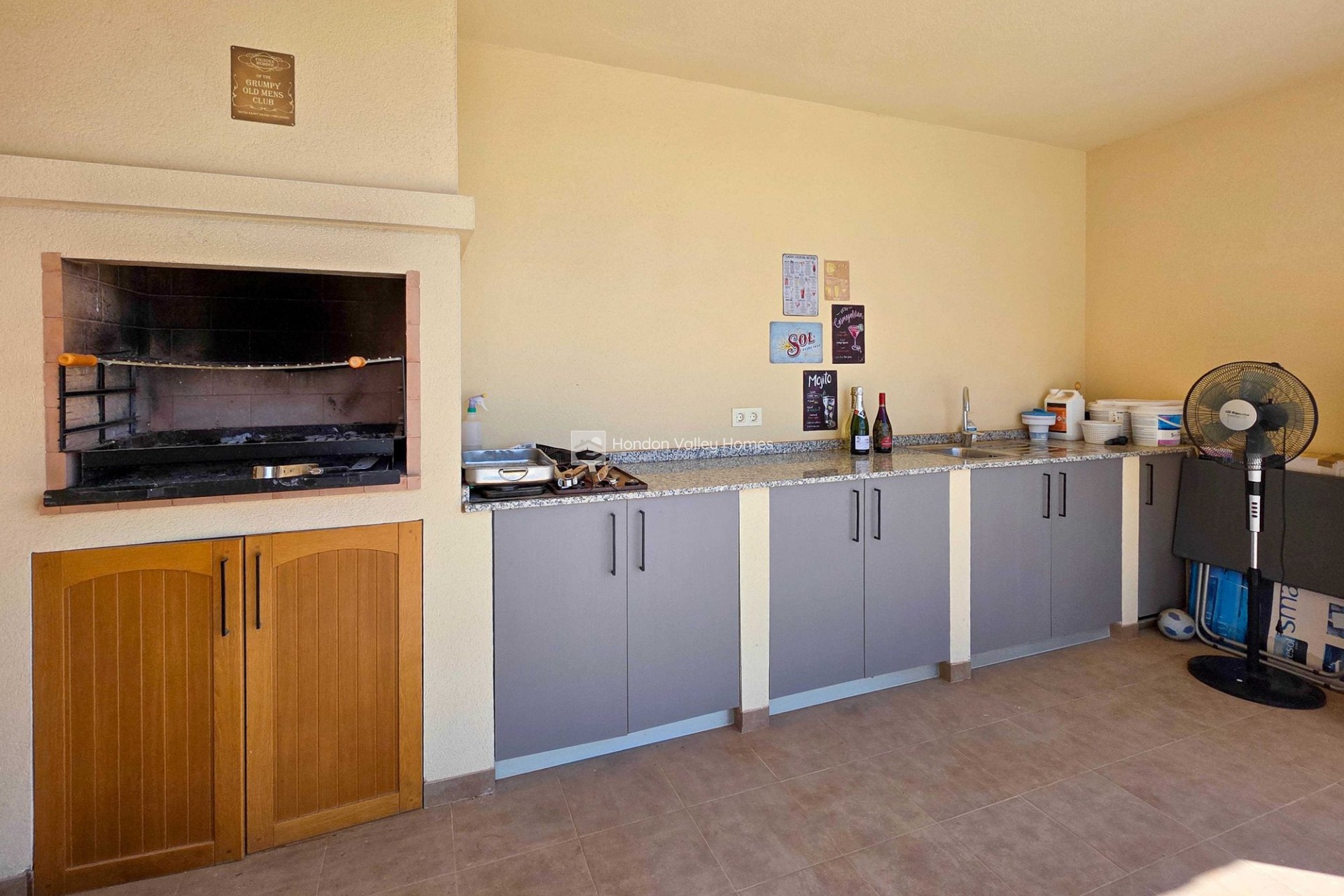Resale - Villa - Pinoso