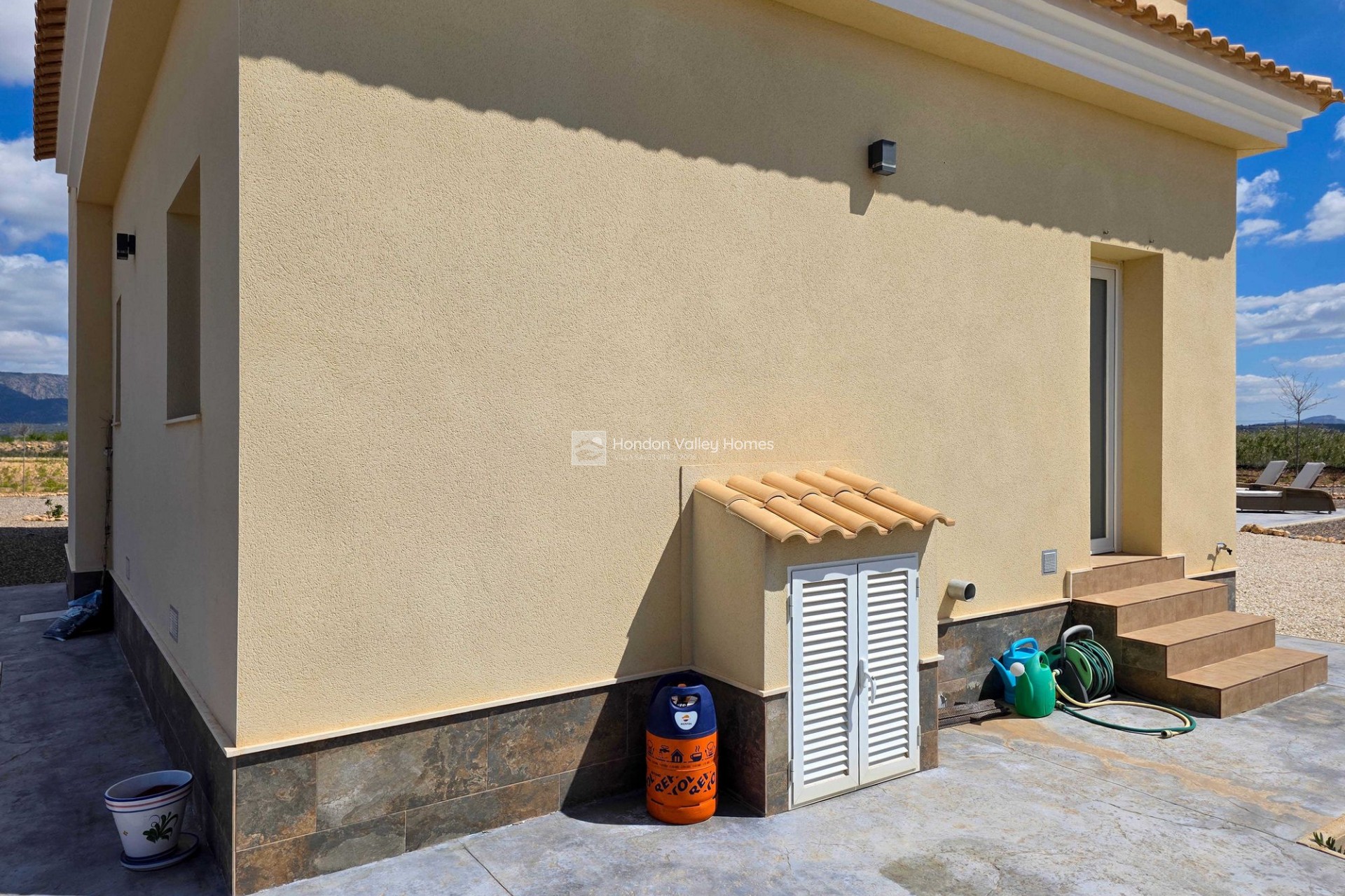 Resale - Villa - Pinoso