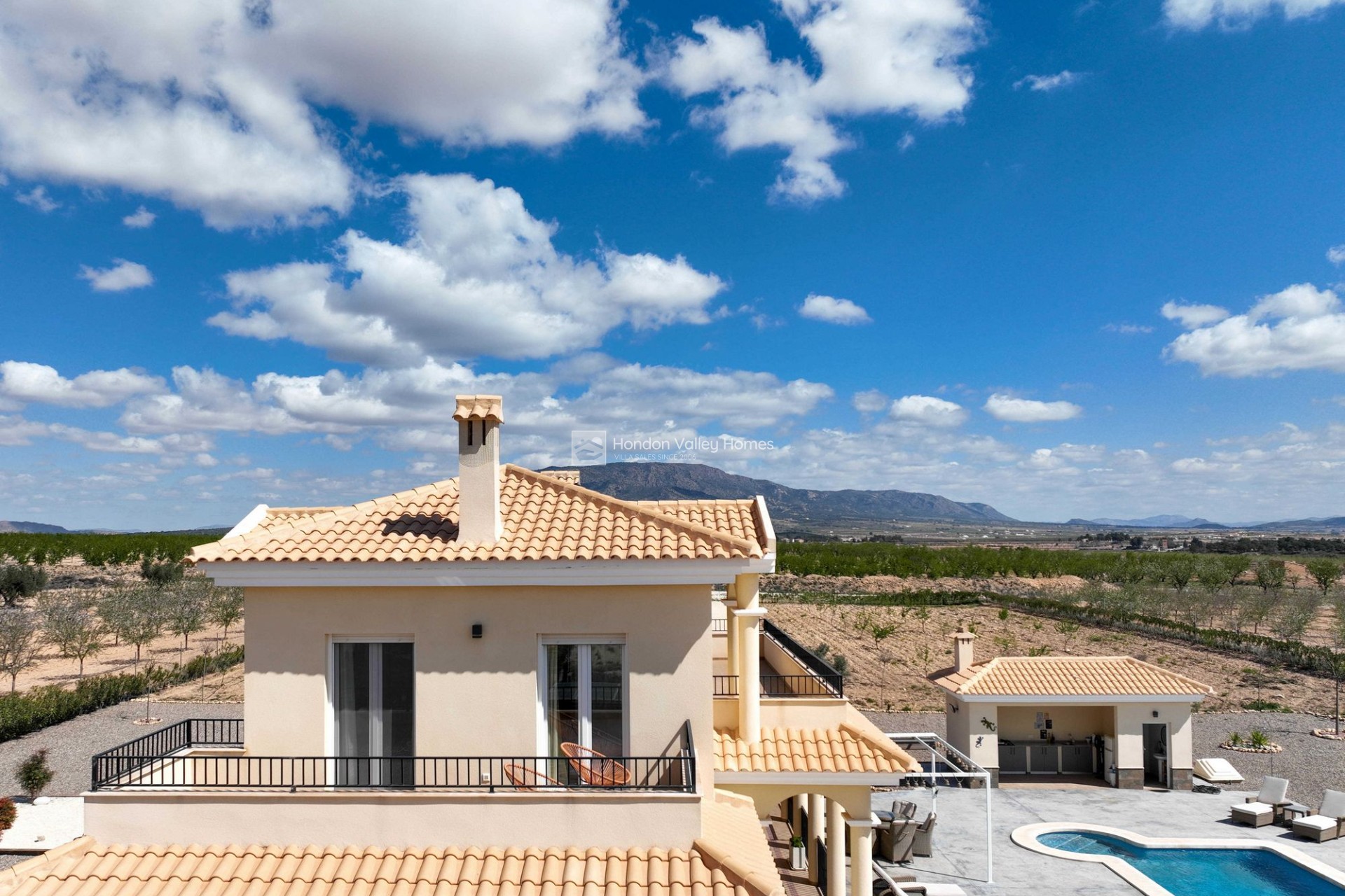 Resale - Villa - Pinoso