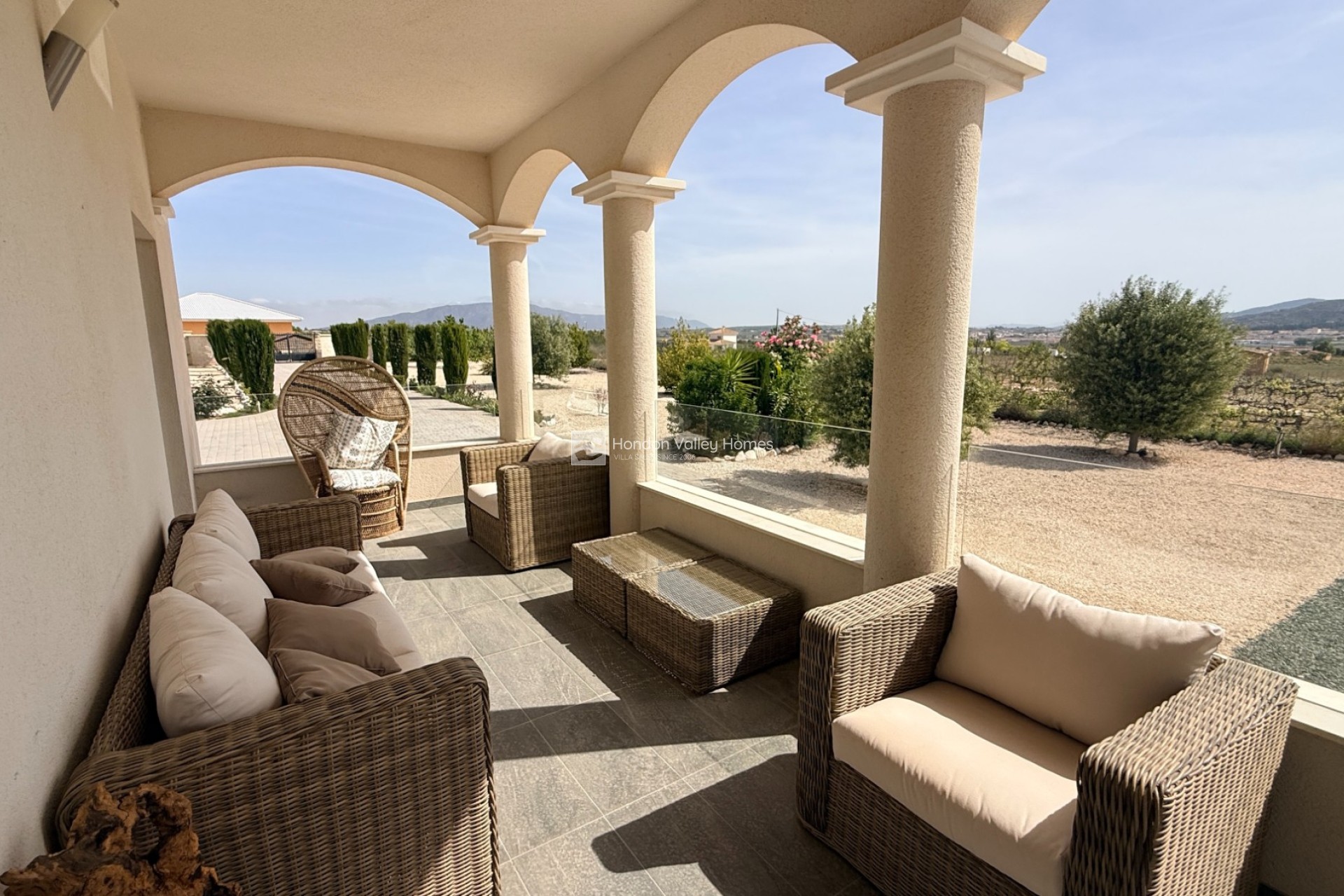 Resale - Villa - Pinoso