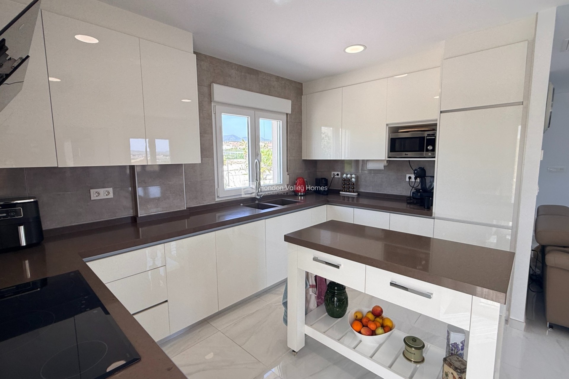 Resale - Villa - Pinoso