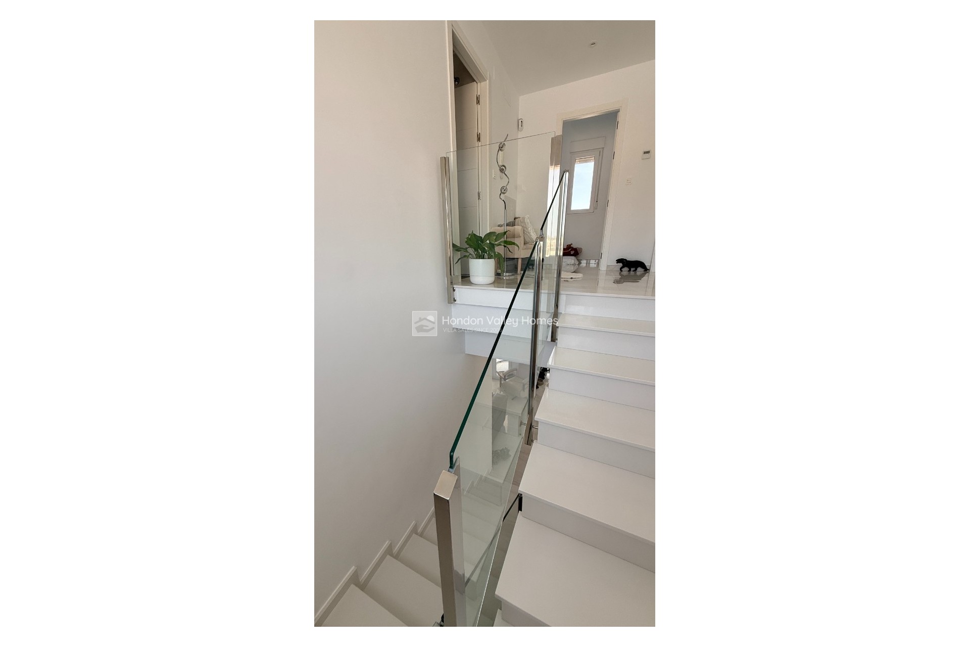 Resale - Villa - Pinoso