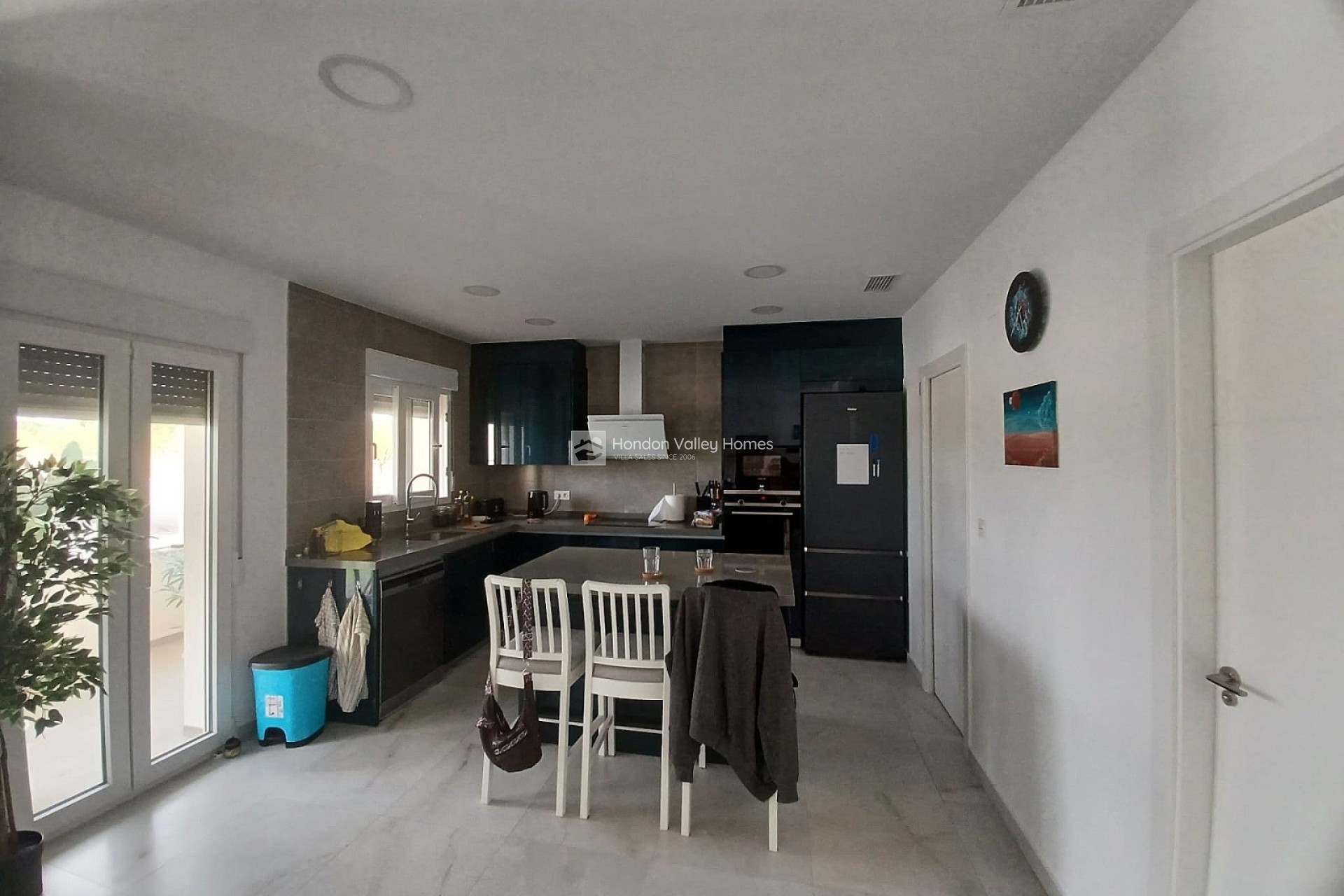 Resale - Villa - Pinoso