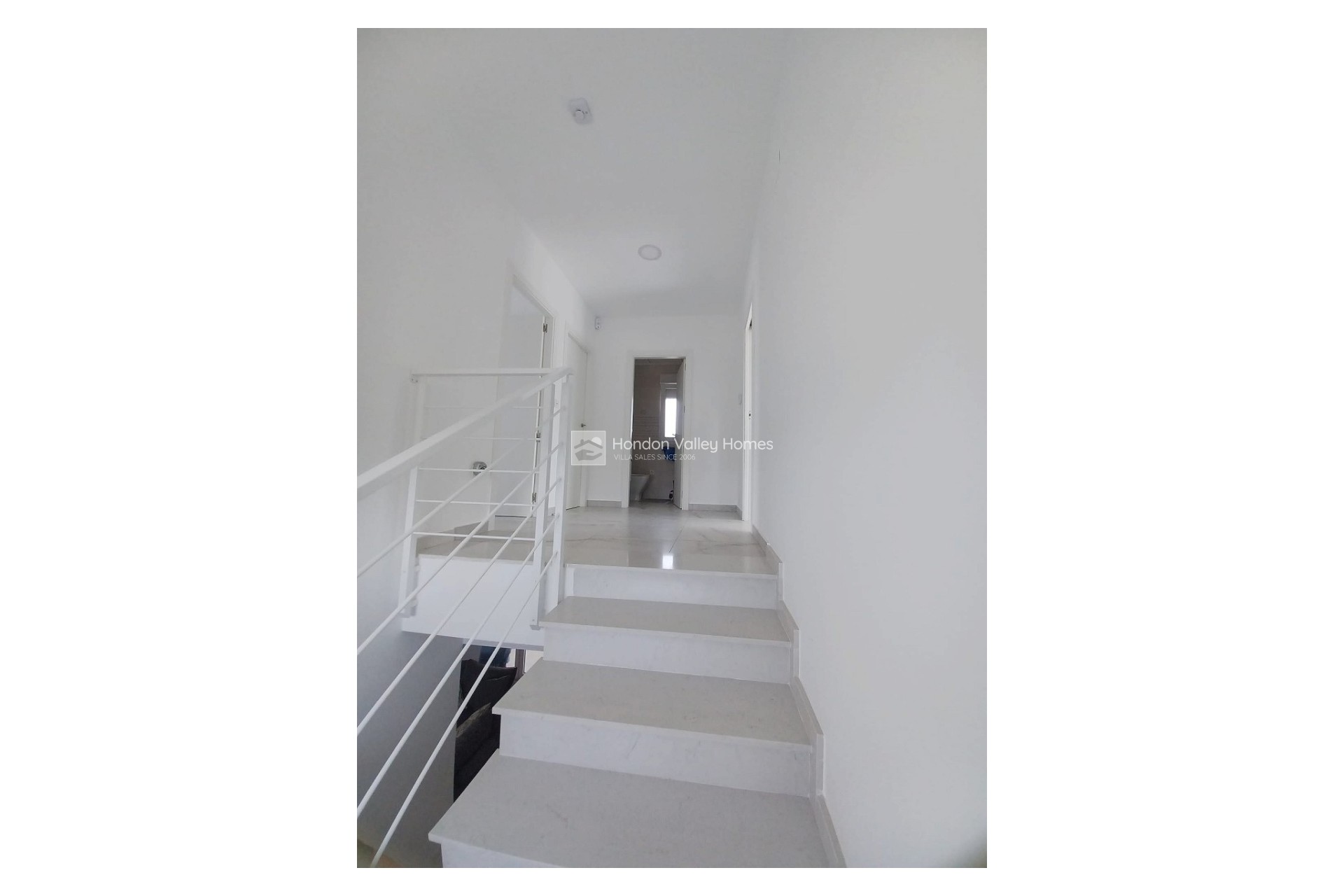 Resale - Villa - Pinoso