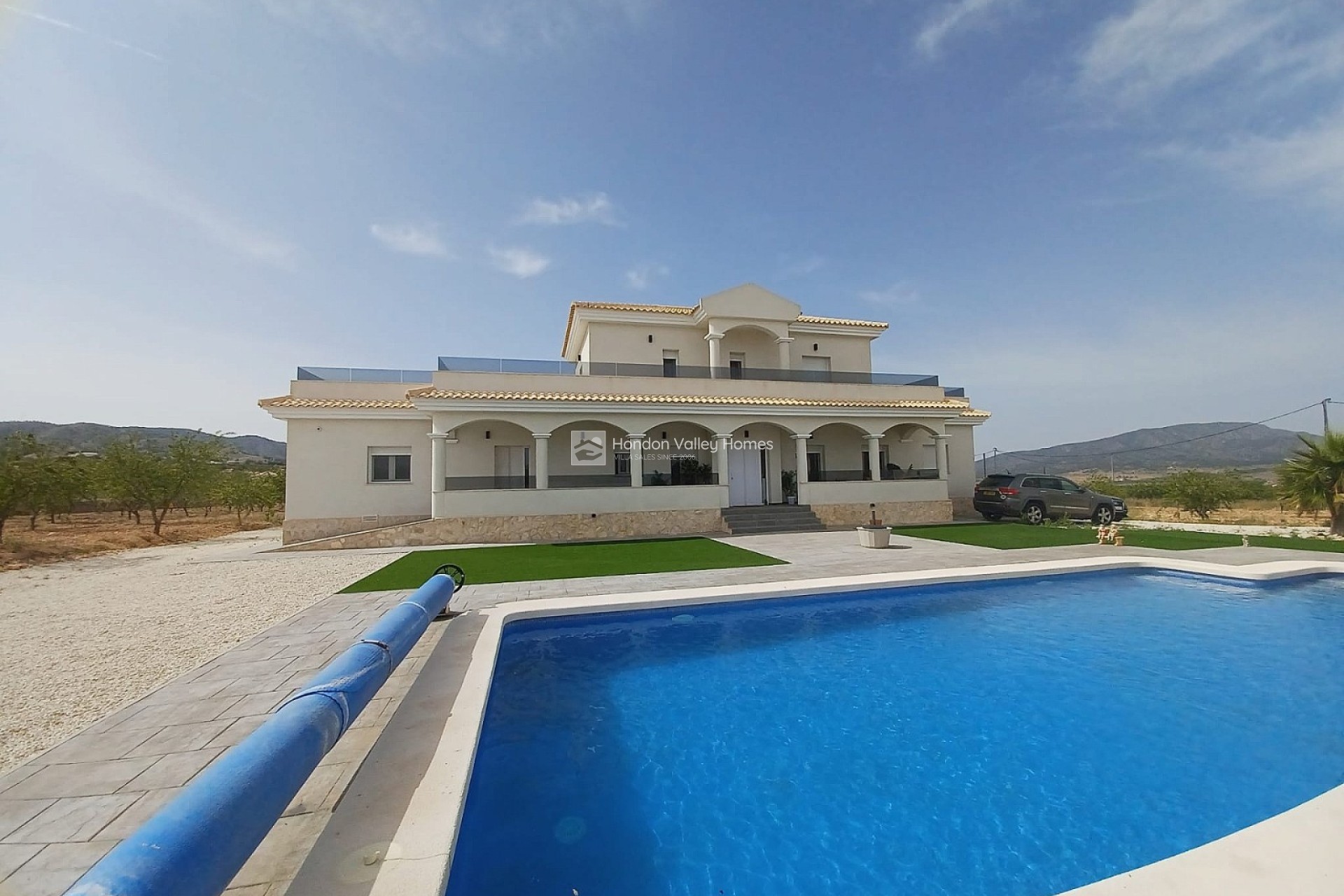 Resale - Villa - Pinoso