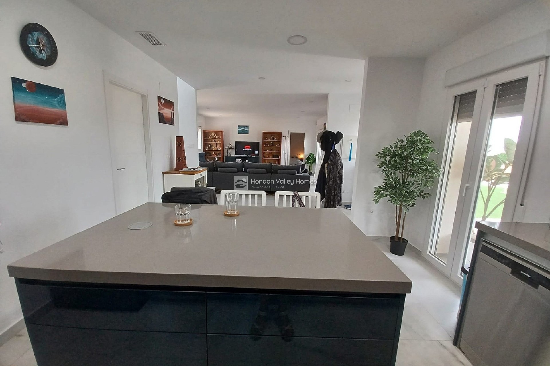 Resale - Villa - Pinoso