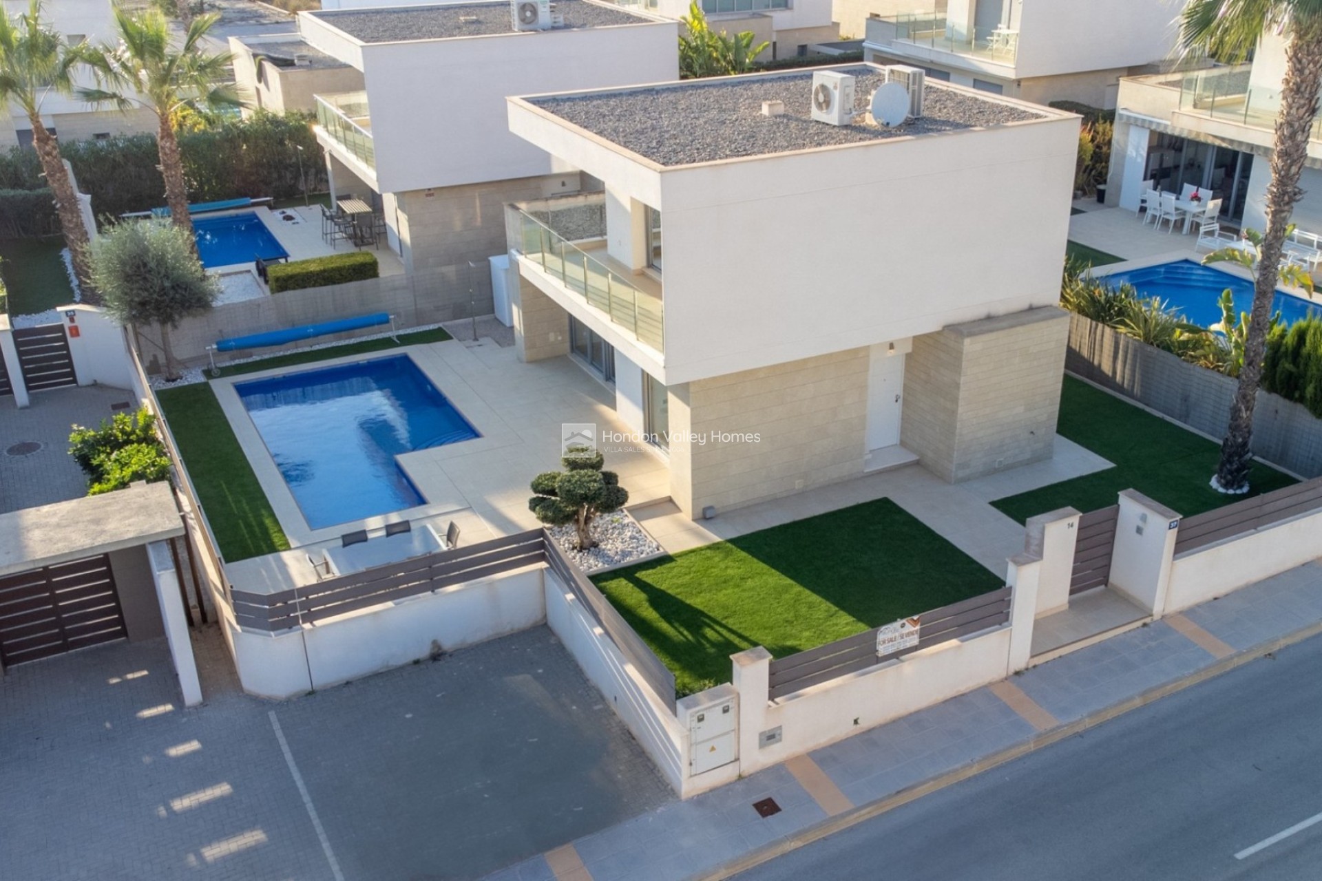 Resale - Villa - San Miguel de Salinas - Vistabella Golf