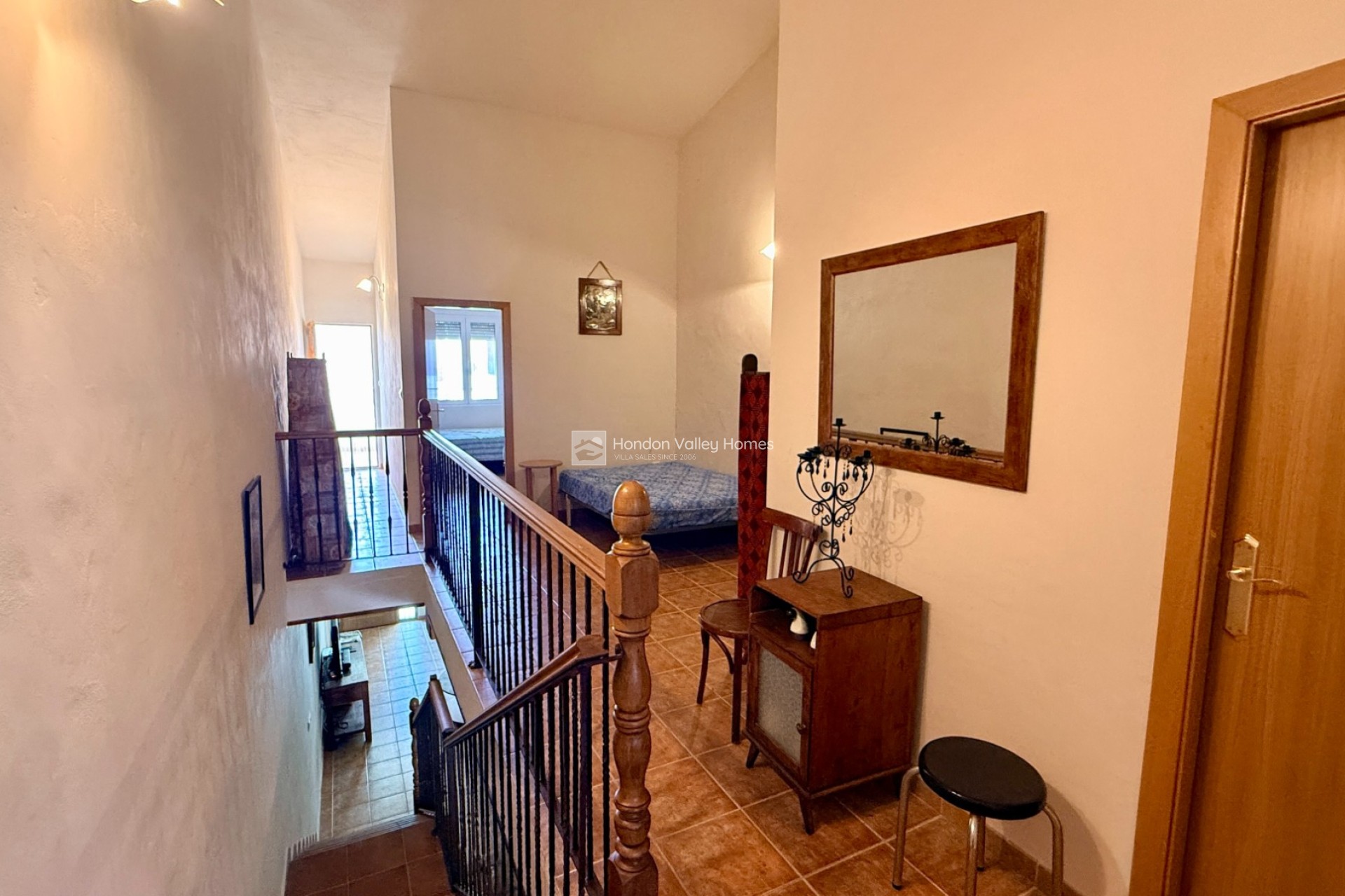Reventa - 2. Town house - El Canton