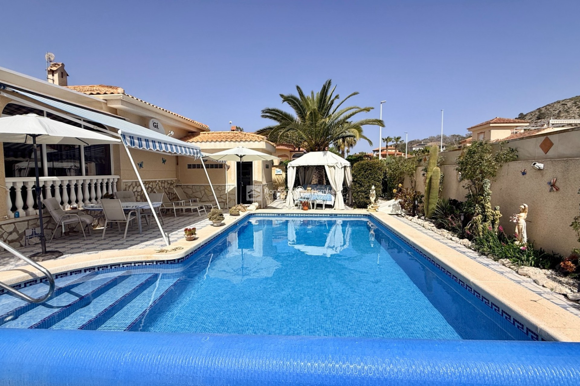 Reventa - 4. House - Detached Villa - Hondón de las Nieves