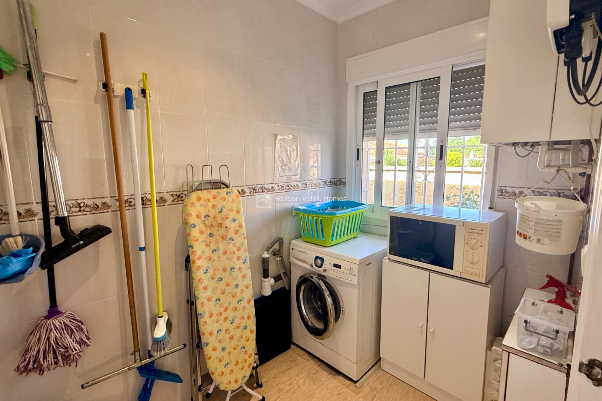 Reventa - 4. House - Detached Villa - Hondón de las Nieves