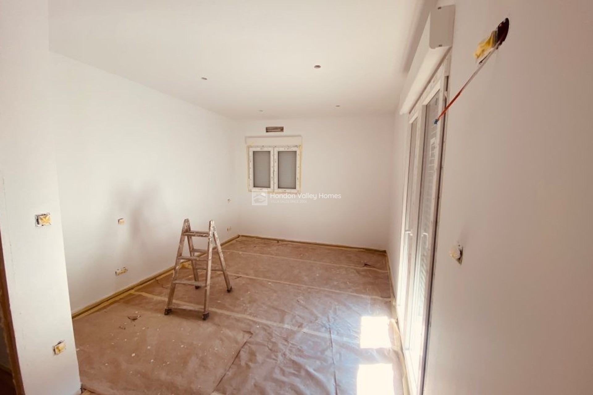 Reventa - 4. House - Detached Villa - Hondón de las Nieves