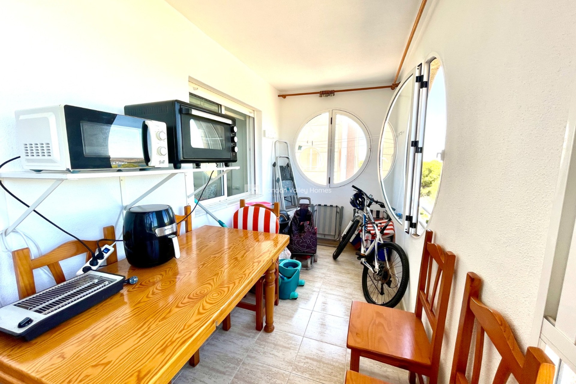 Reventa - Apartment - flat - La Siesta