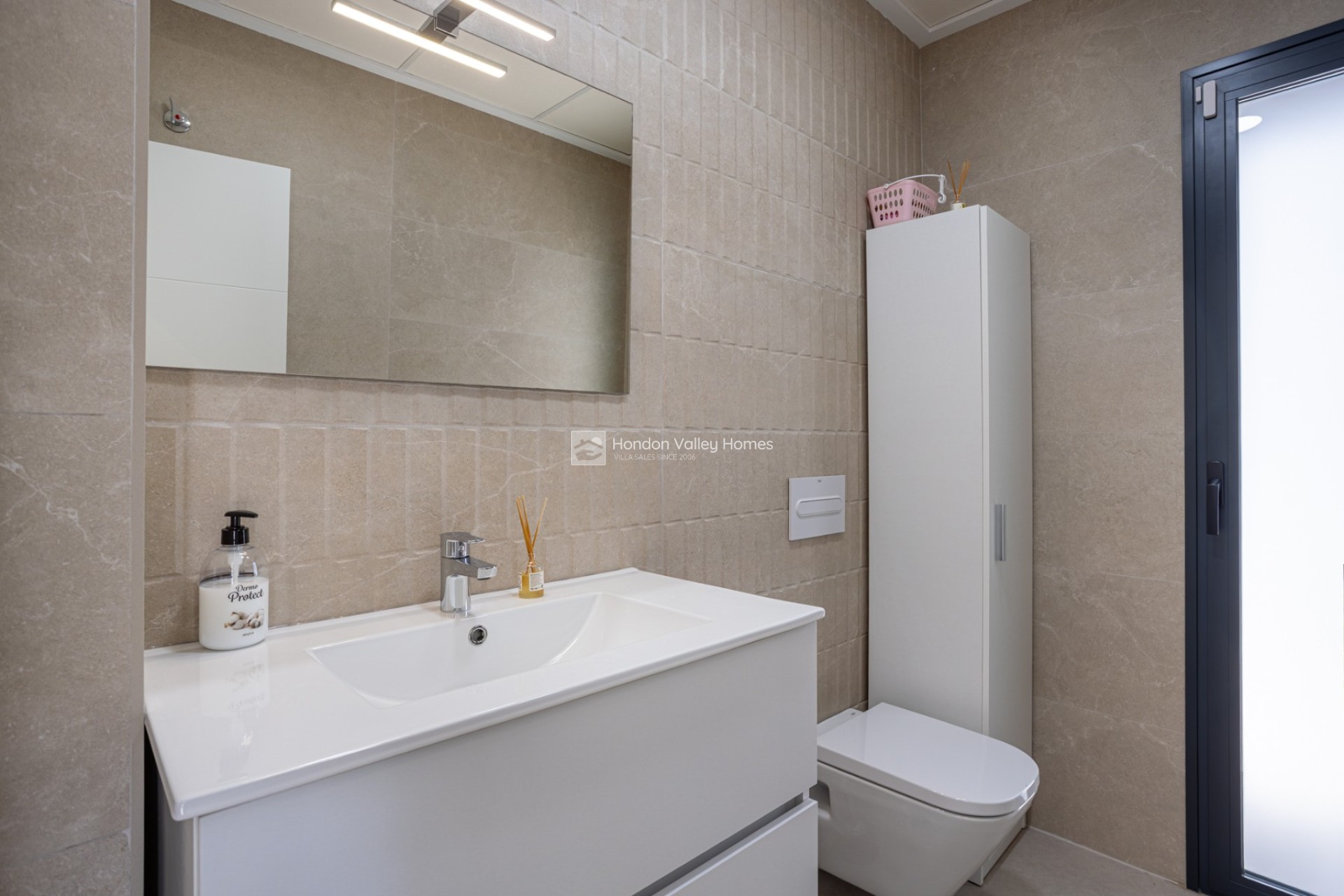 Reventa - Detached Villa - Dolores