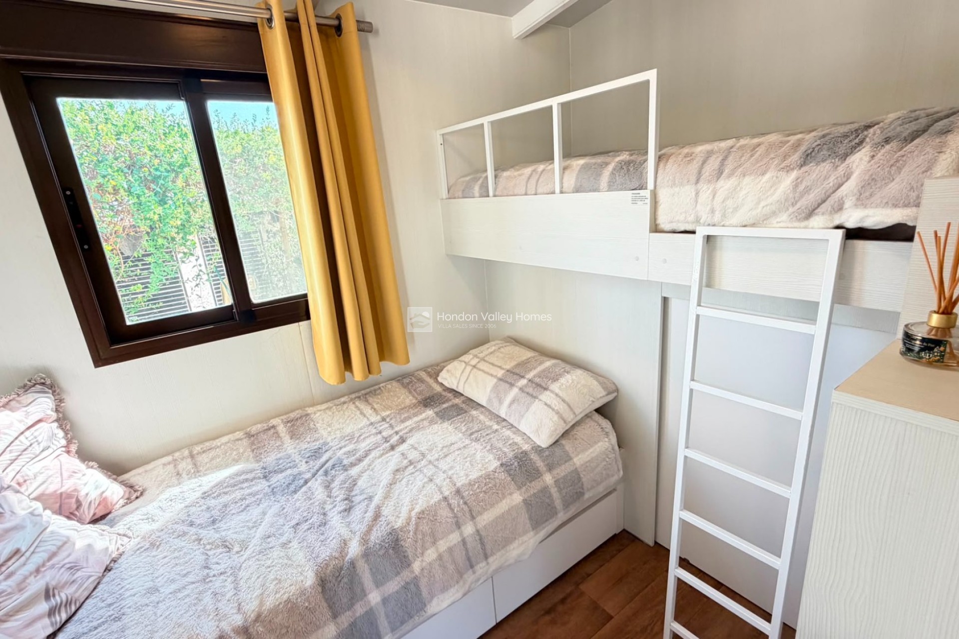Reventa - Detached Villa - Pinoso