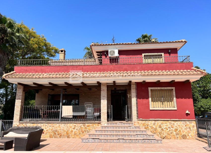 Reventa - Finca Country Property - Los Montesinos