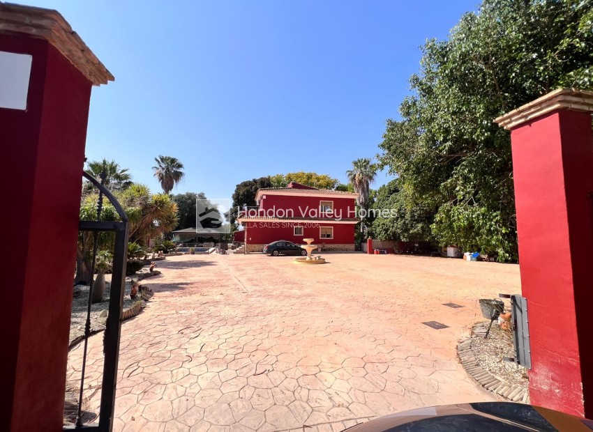 Reventa - Finca Country Property - Los Montesinos