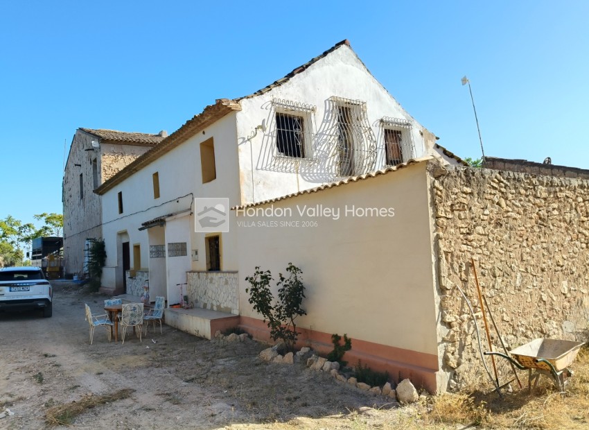 Reventa - Finca - La Romana - Alcaña